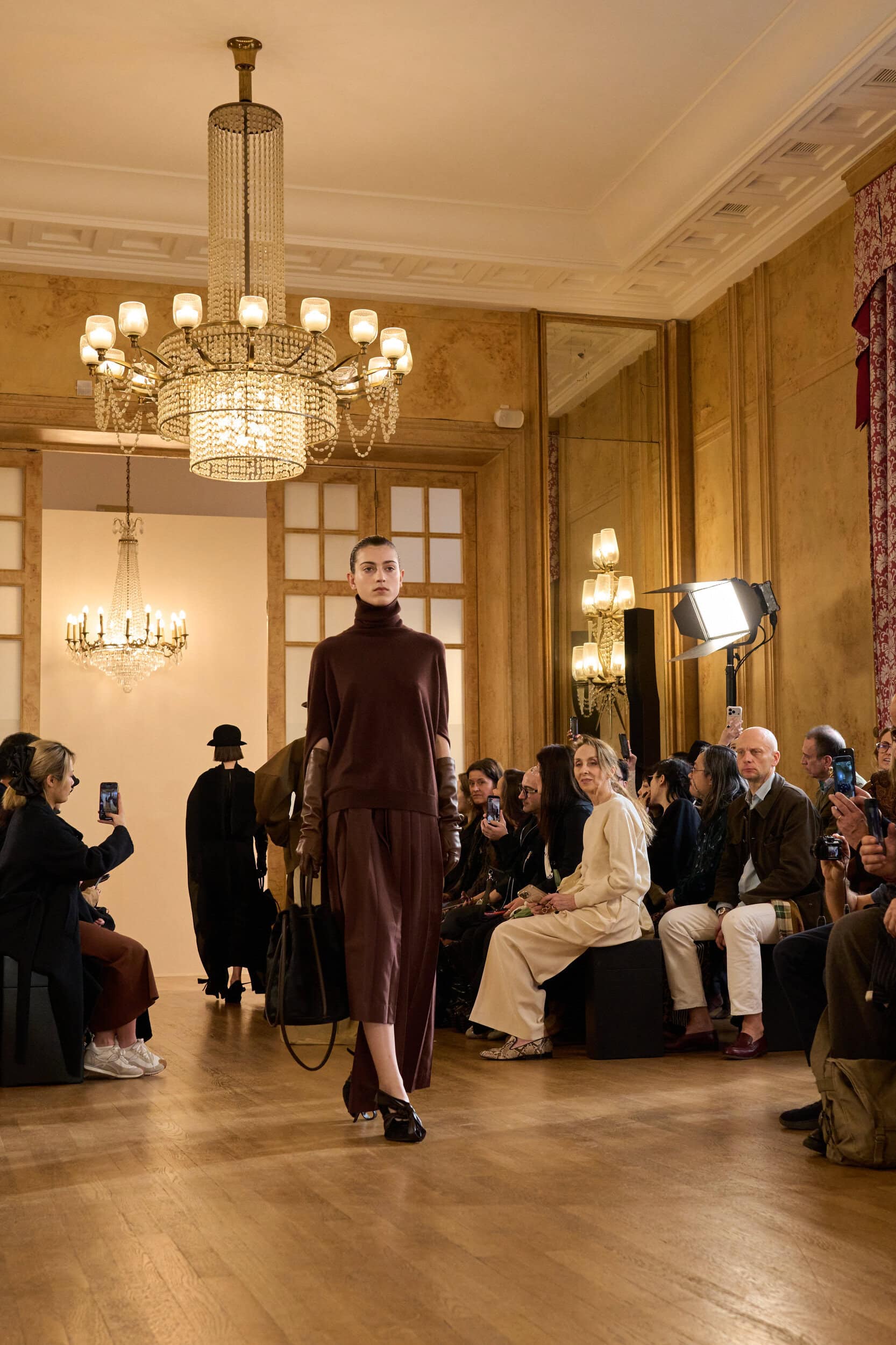 Uma Wang Fall 2026 Fashion Show Atmosphere