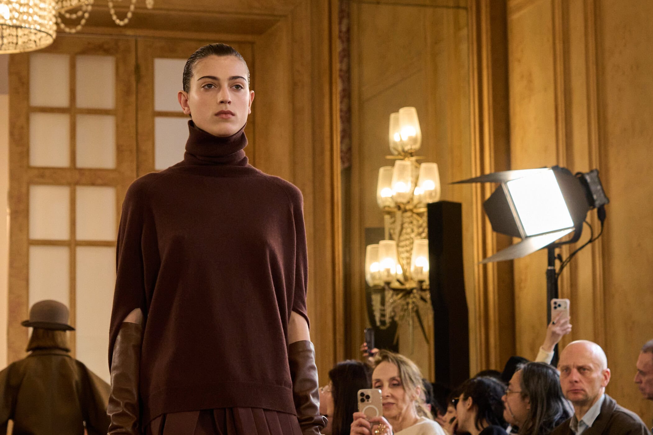 Uma Wang Fall 2026 Fashion Show Atmosphere