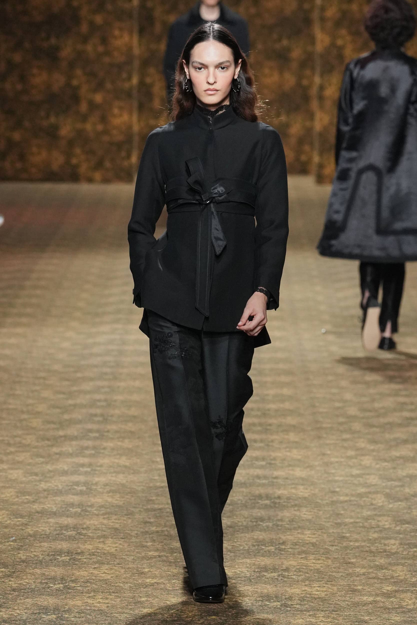 Shiatzy Chen Fall 2026 Fashion Show