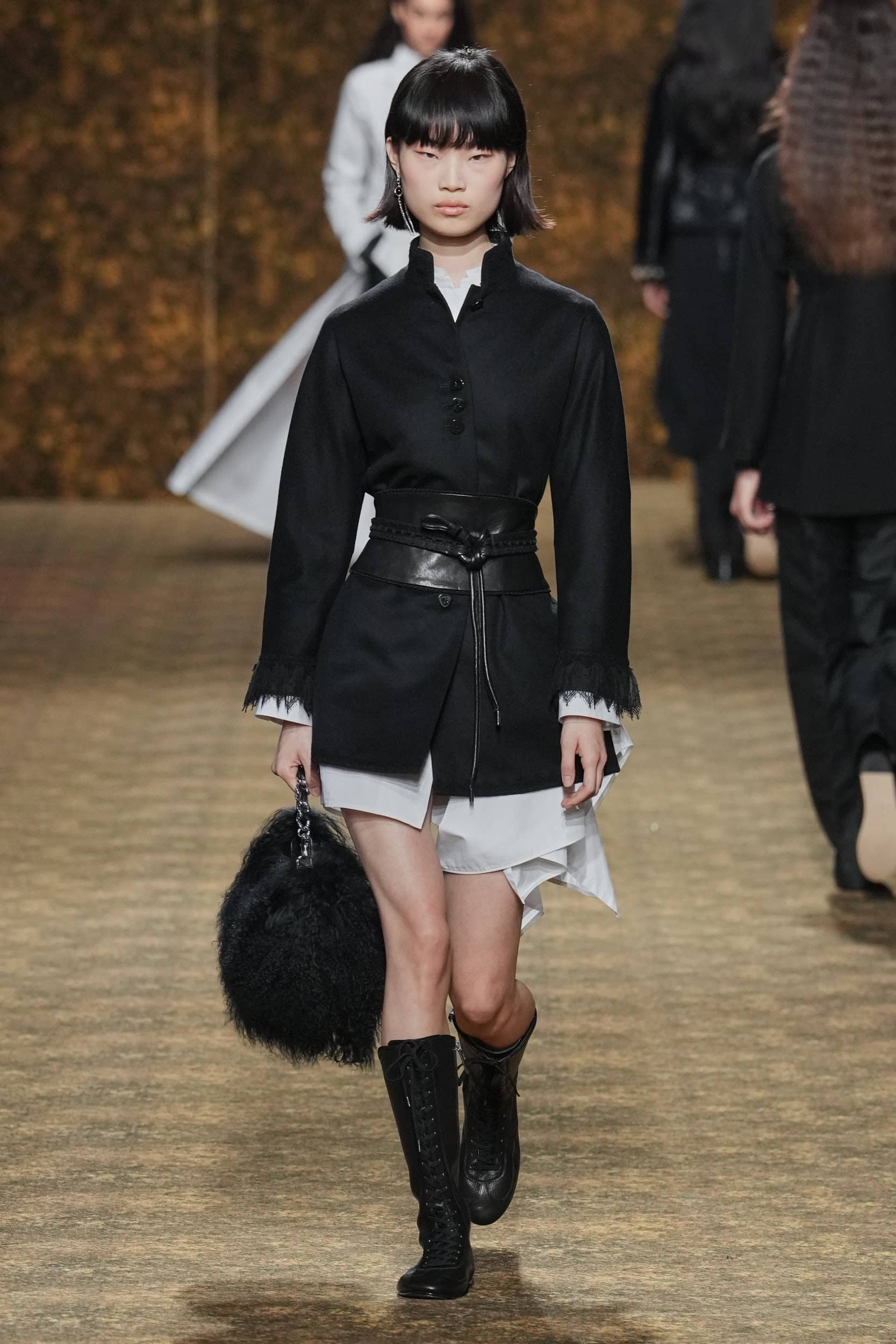 Shiatzy Chen Fall 2026 Fashion Show