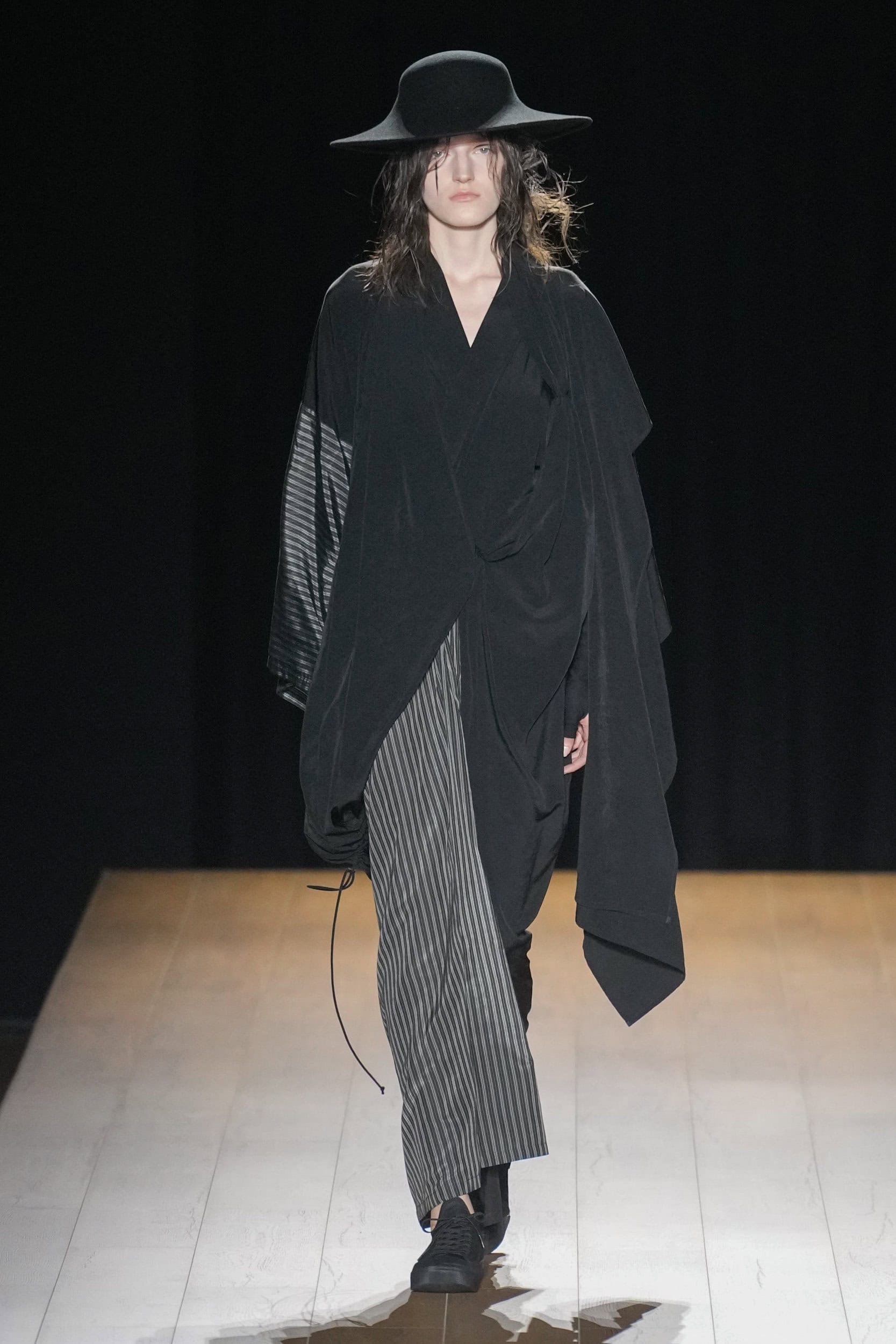 Yohji Yamamoto Fall 2026 Fashion Show