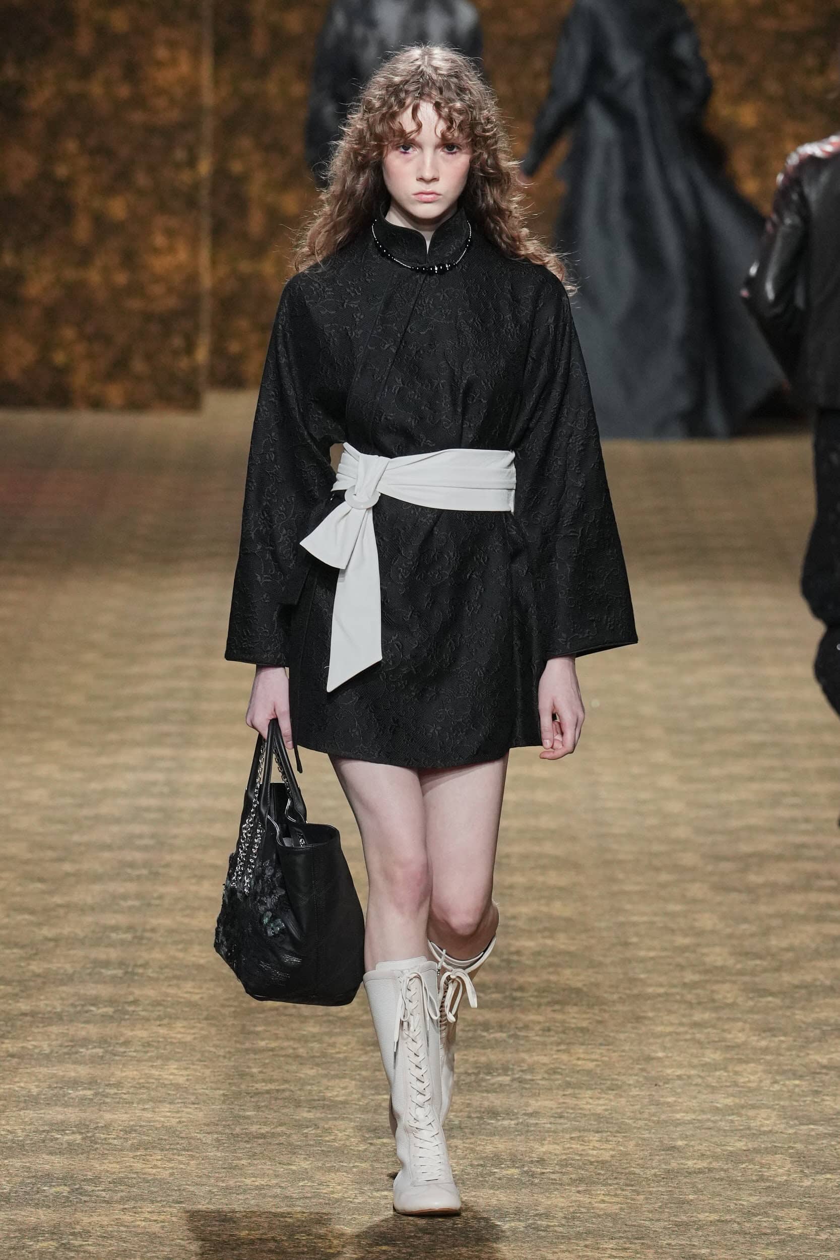 Shiatzy Chen Fall 2026 Fashion Show