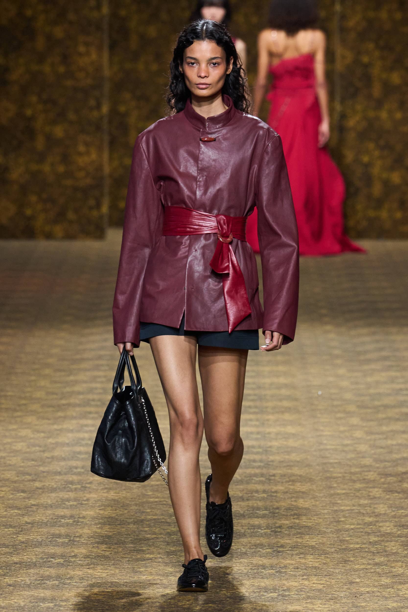 Shiatzy Chen Fall 2026 Fashion Show