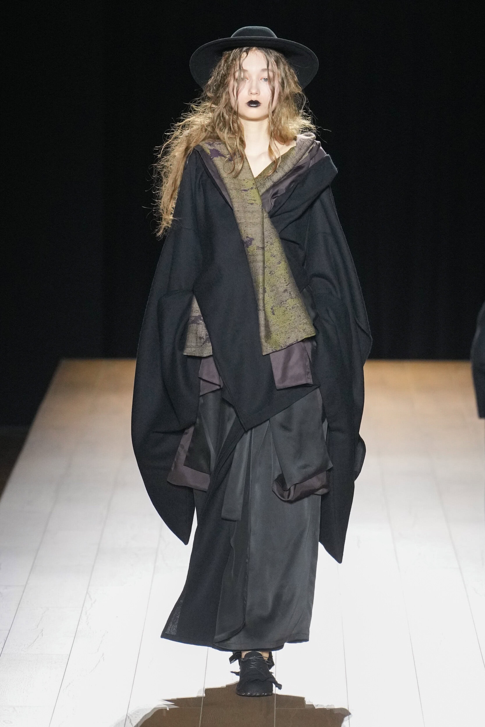 Yohji Yamamoto Fall 2026 Fashion Show