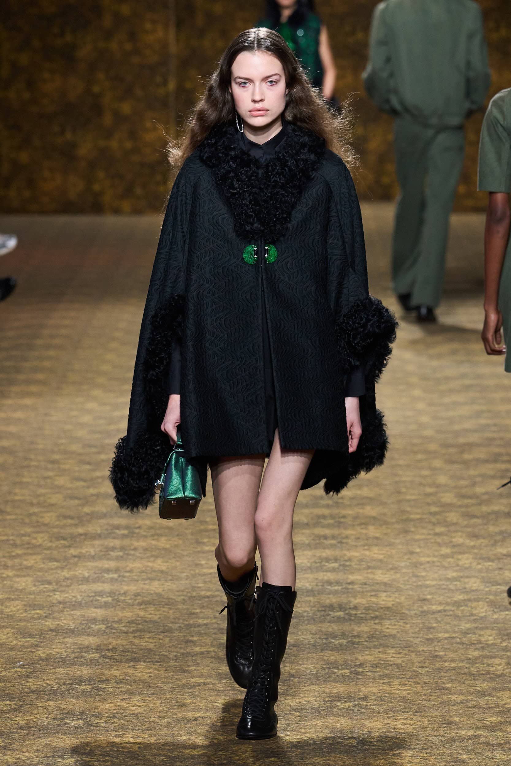 Shiatzy Chen Fall 2026 Fashion Show