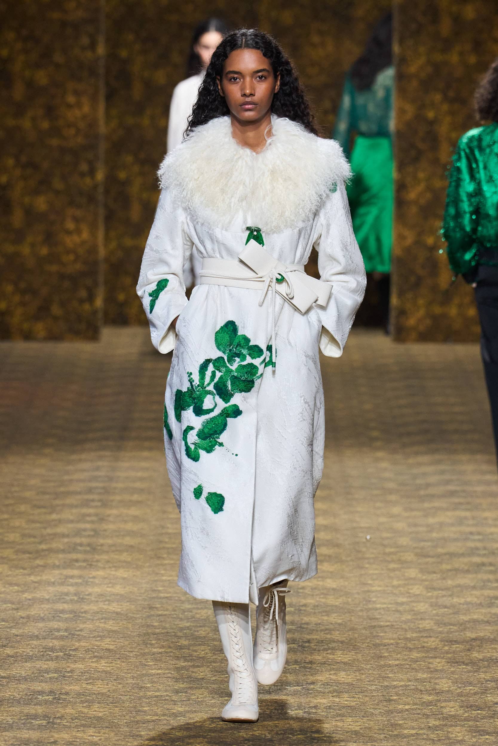 Shiatzy Chen Fall 2026 Fashion Show