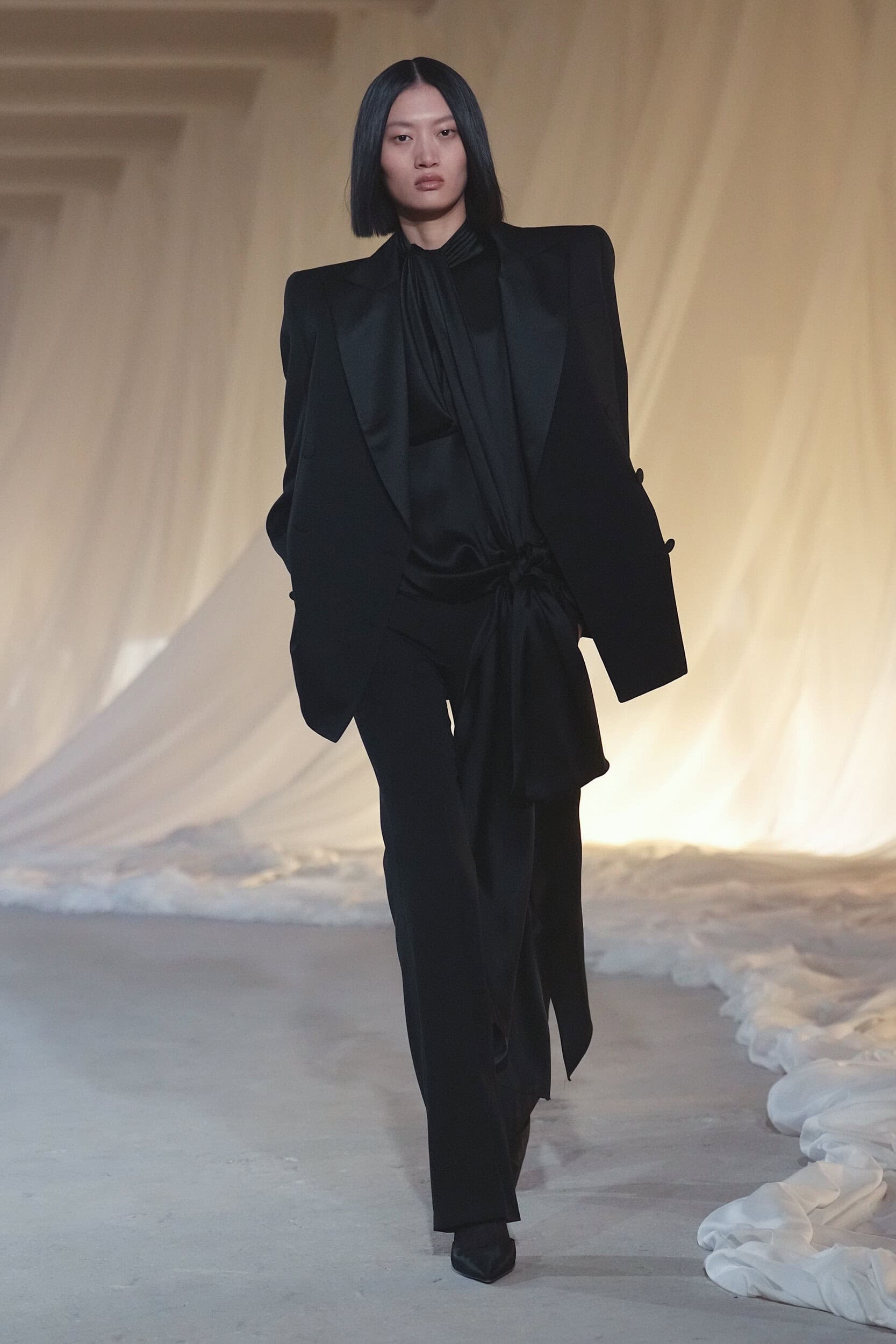 Balmain Fall 2026 Fashion Show