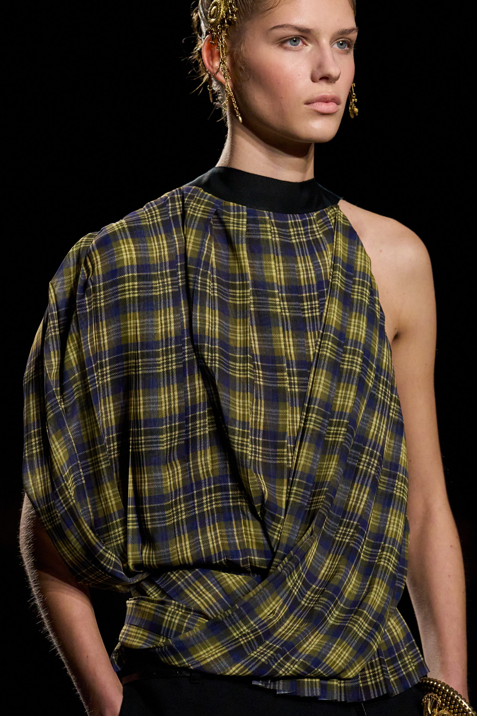 Dries Van Noten Fall 2026 Fashion Show Details