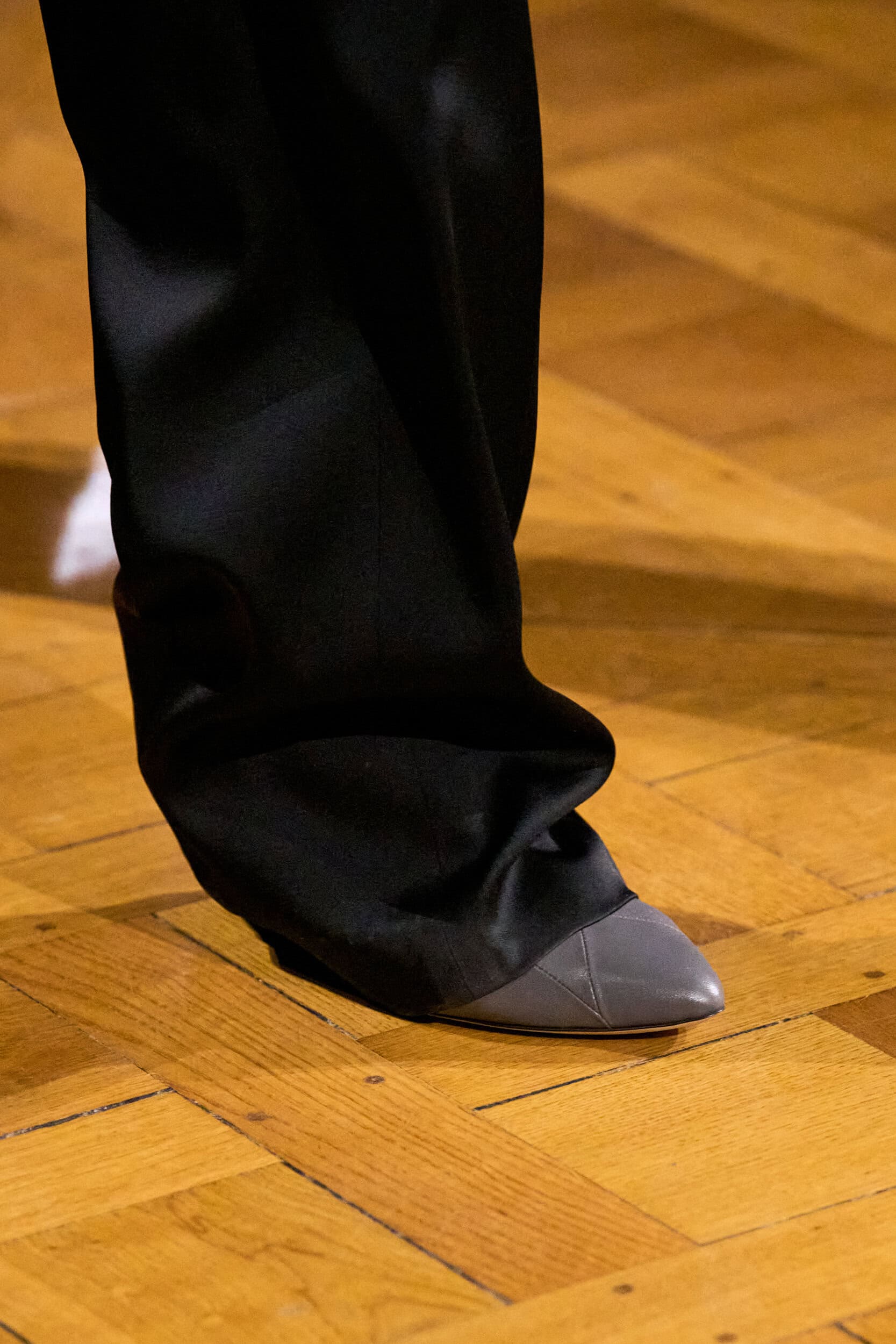 Victoria Beckham Fall 2026 Fashion Show Details