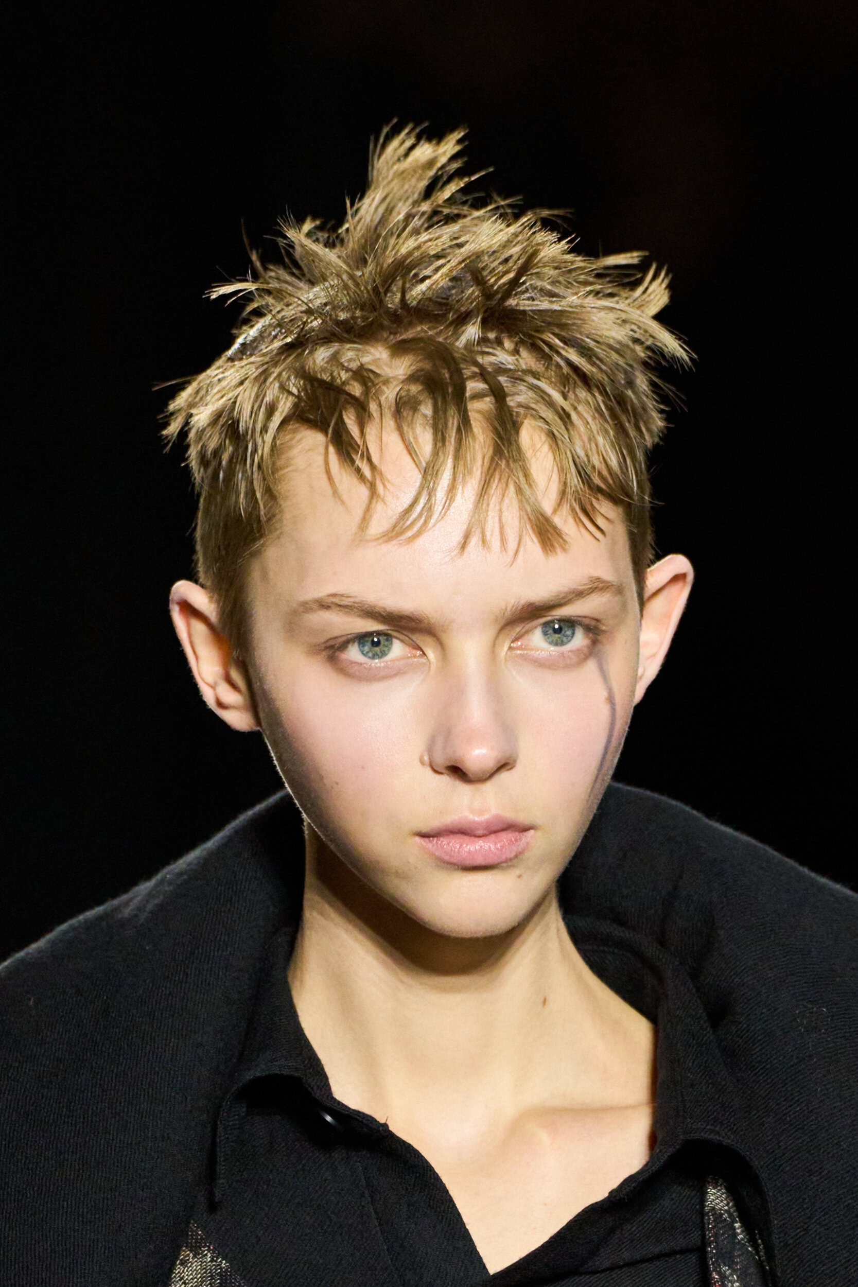 Yohji Yamamoto Fall 2026 Fashion Show Details