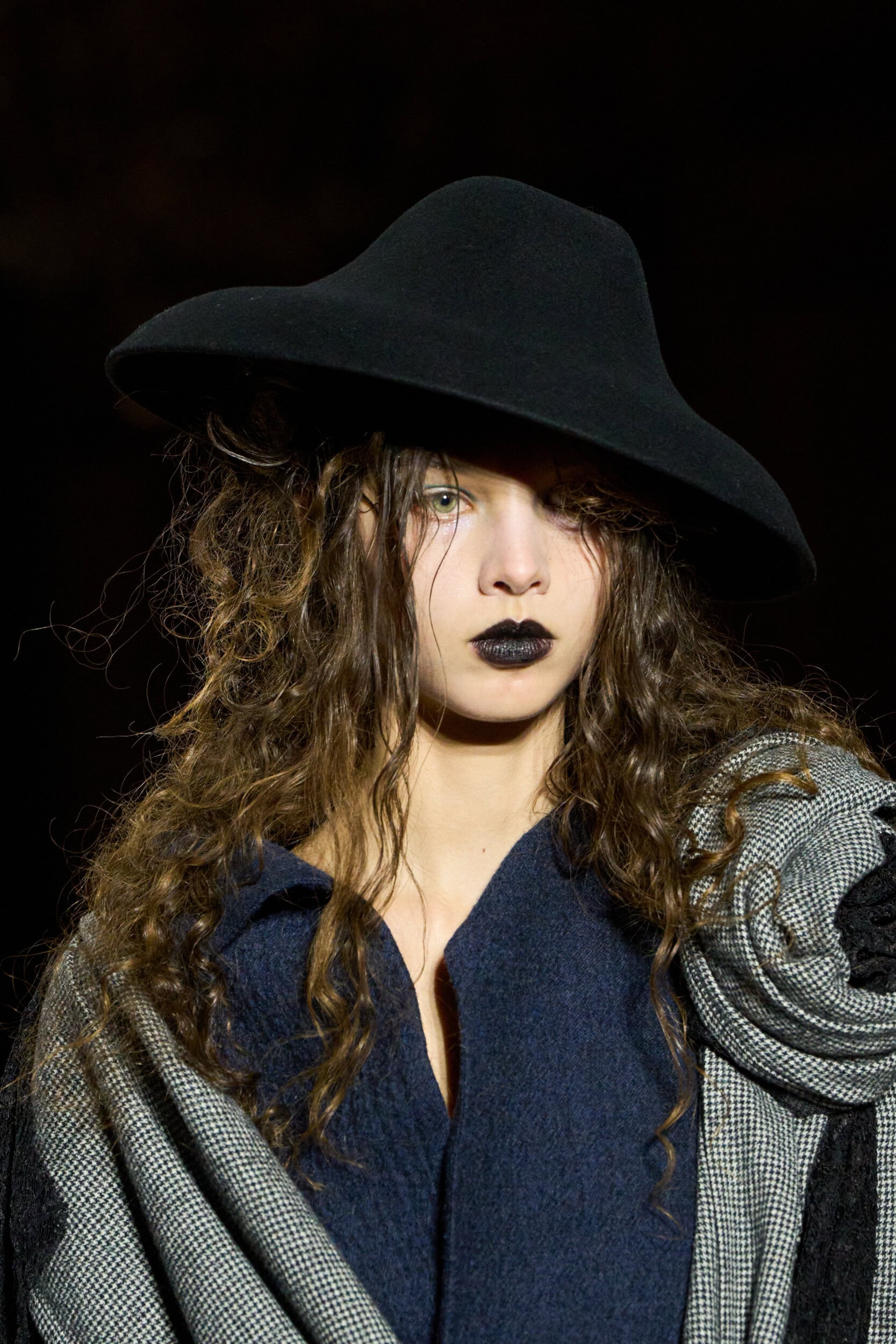 Yohji Yamamoto Fall 2026 Fashion Show Details