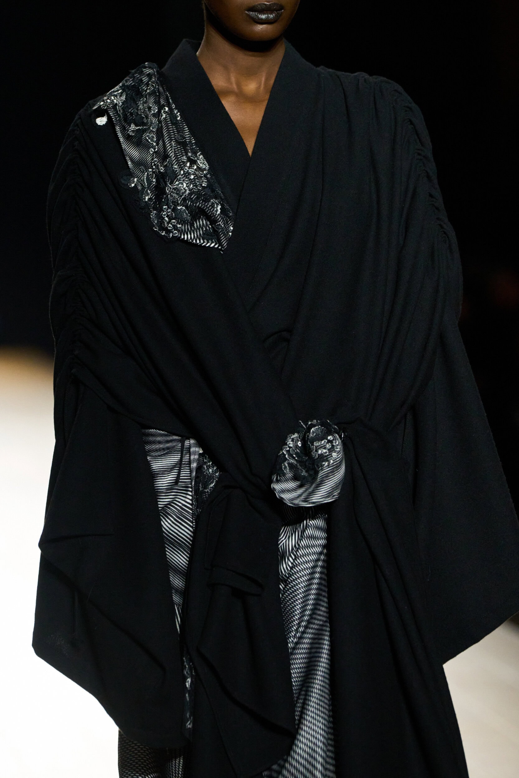 Yohji Yamamoto Fall 2026 Fashion Show Details