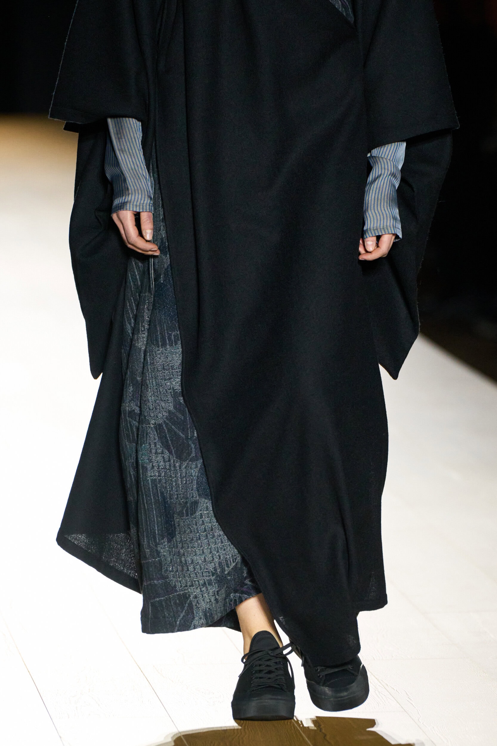 Yohji Yamamoto Fall 2026 Fashion Show Details