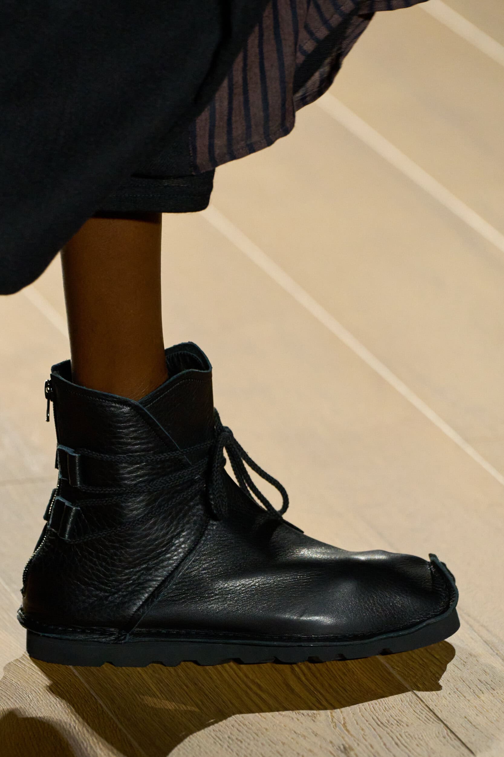 Yohji Yamamoto Fall 2026 Fashion Show Details