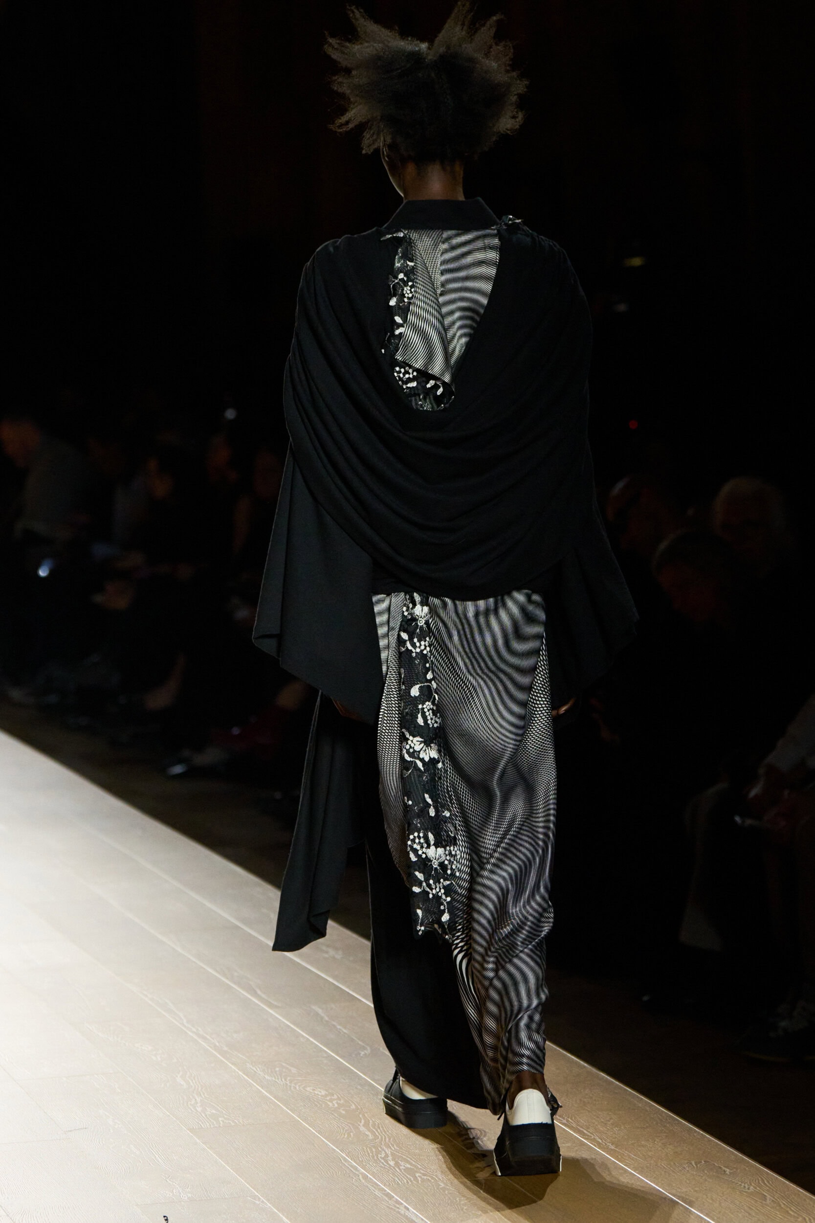 Yohji Yamamoto Fall 2026 Fashion Show Details