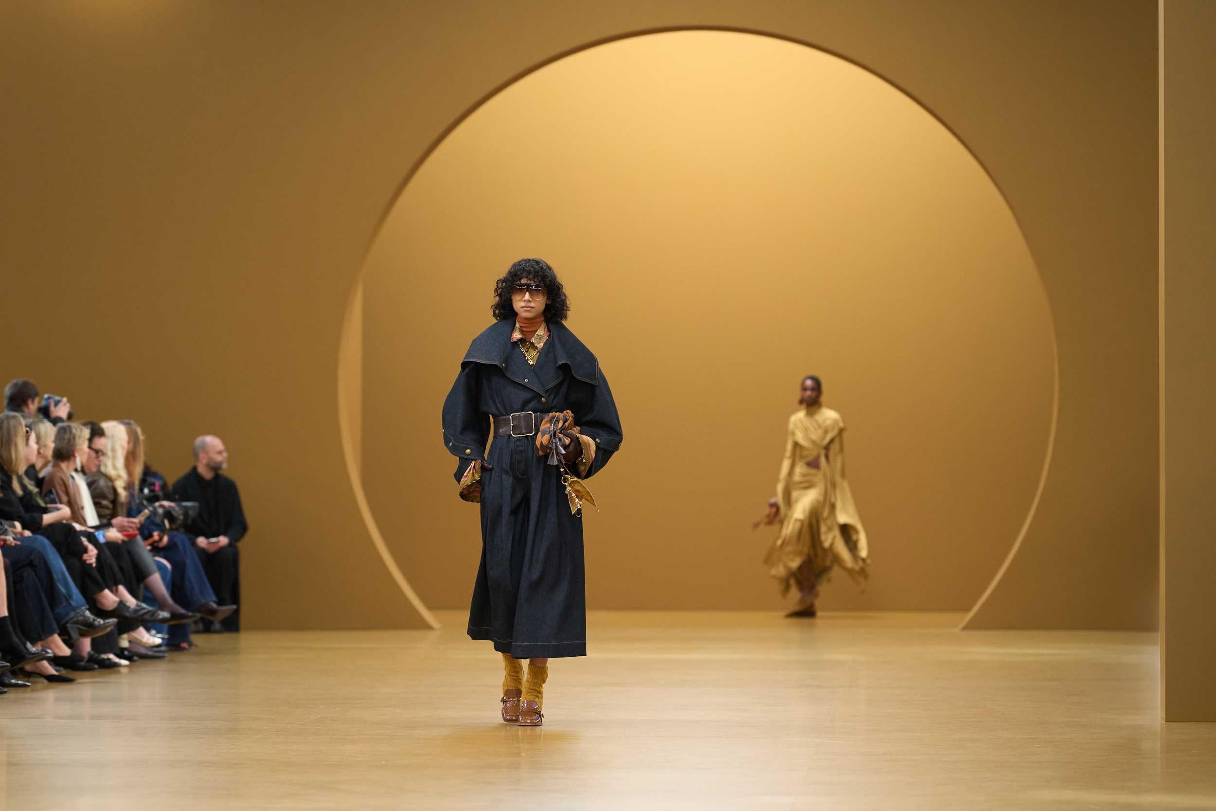 Zimmermann Fall 2026 Fashion Show Atmosphere