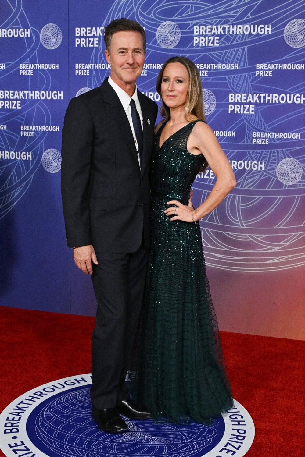 Edward Norton wears Gucci at The 12th Breakthrough Prize Ceremony