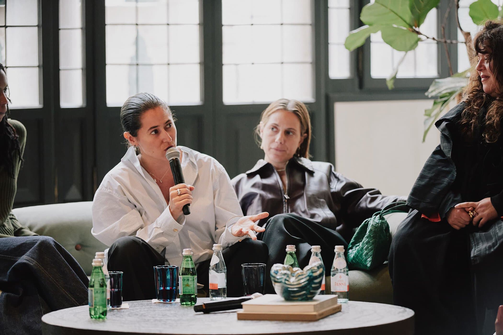 BOTTEGA VENETA - ARTISTS & CURATORS