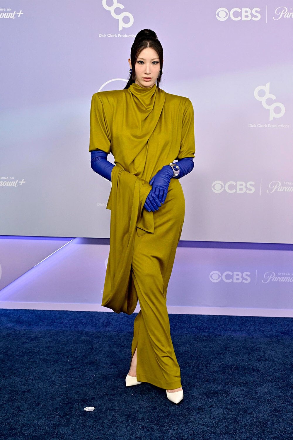 Ejae wears Mugler at The Amercian Music Awards