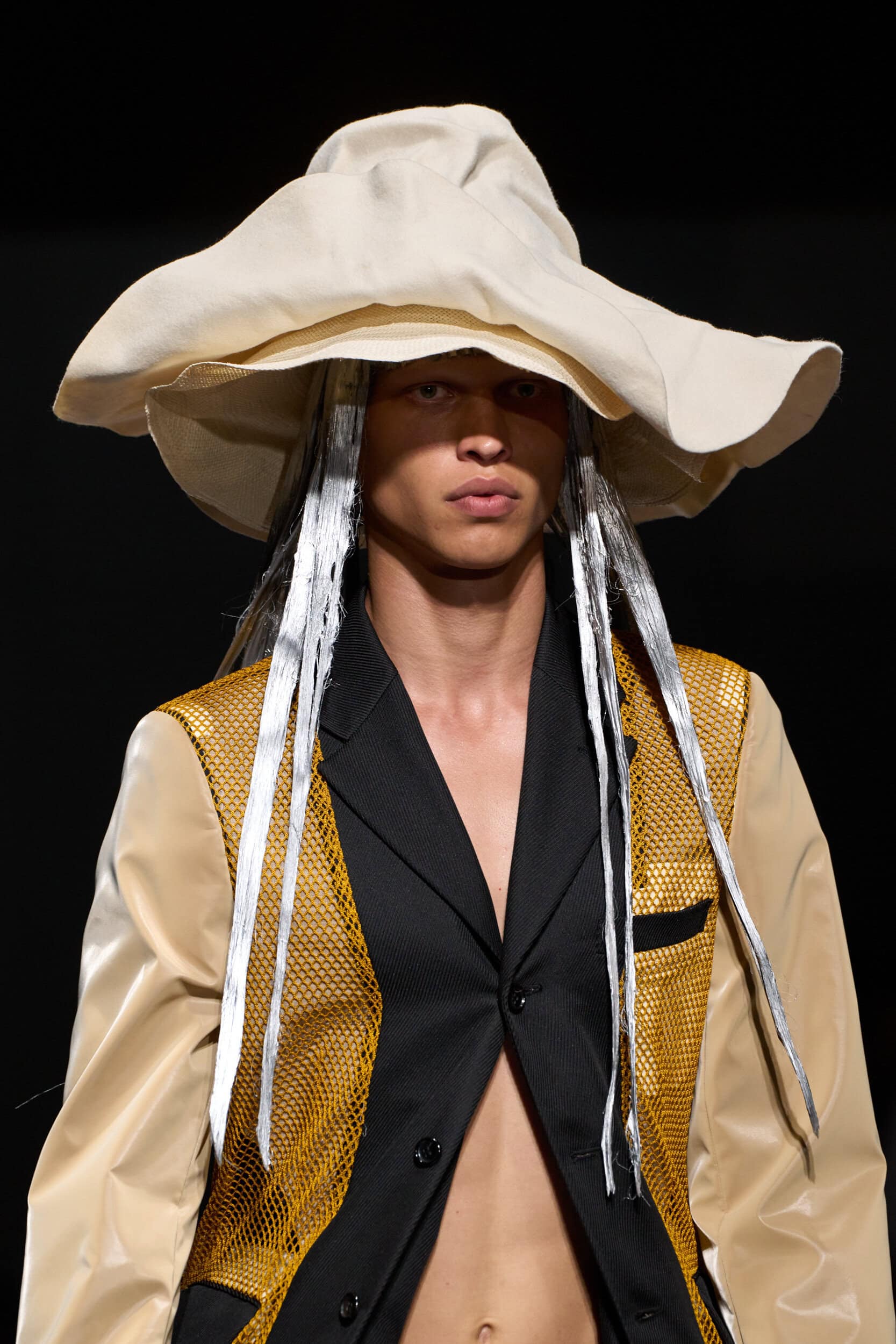 Comme Des Garcons Homme Plus Spring 2027 Men's Fashion Show Details