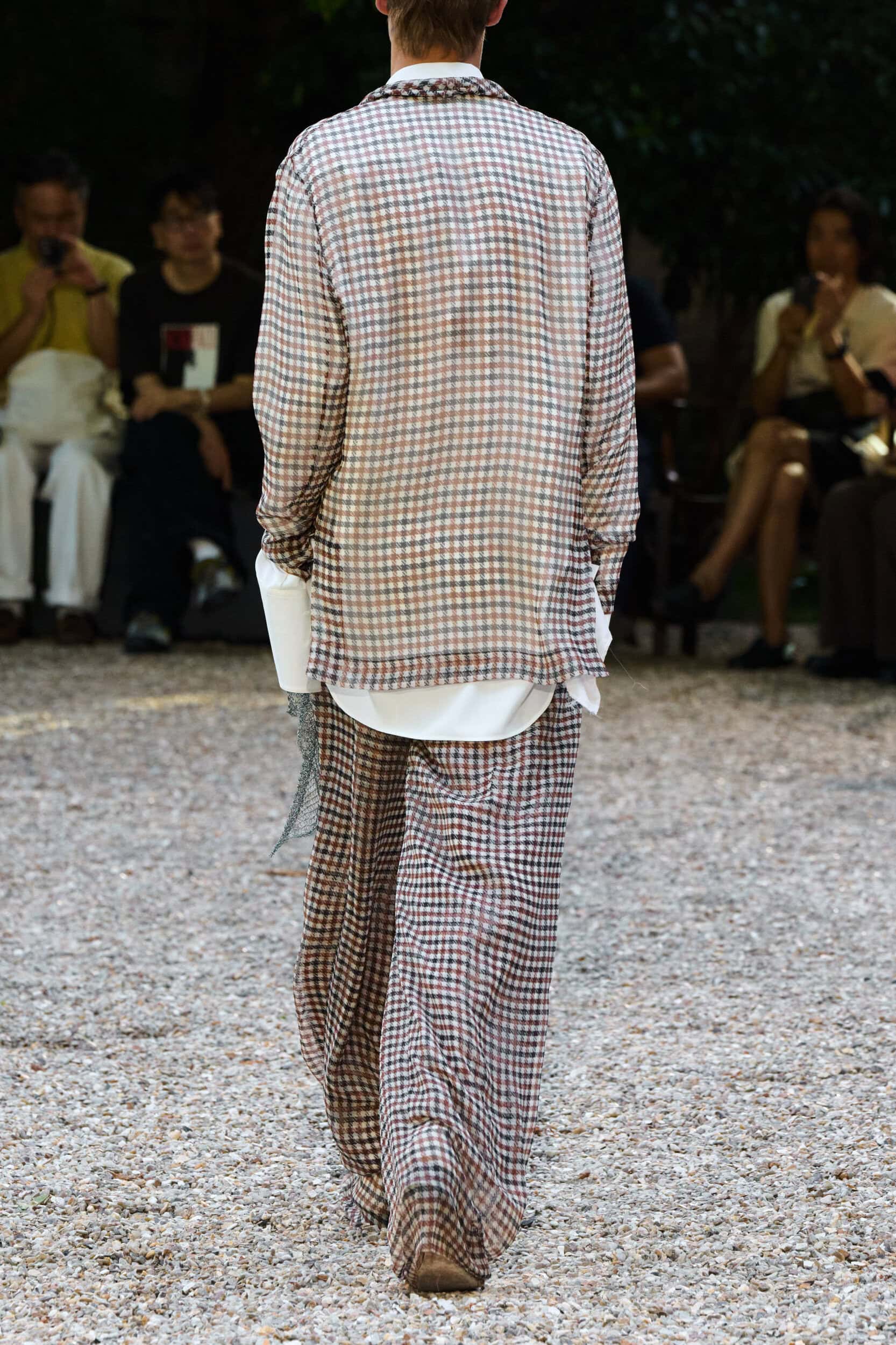 Dior Men Spring 2027 Men's Fashion Show Details