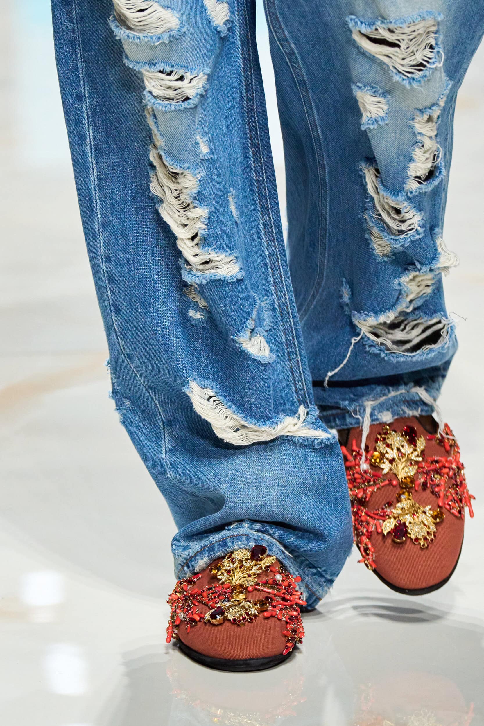 Dolce & Gabbana Spring 2027 Men's Fashion Show Details