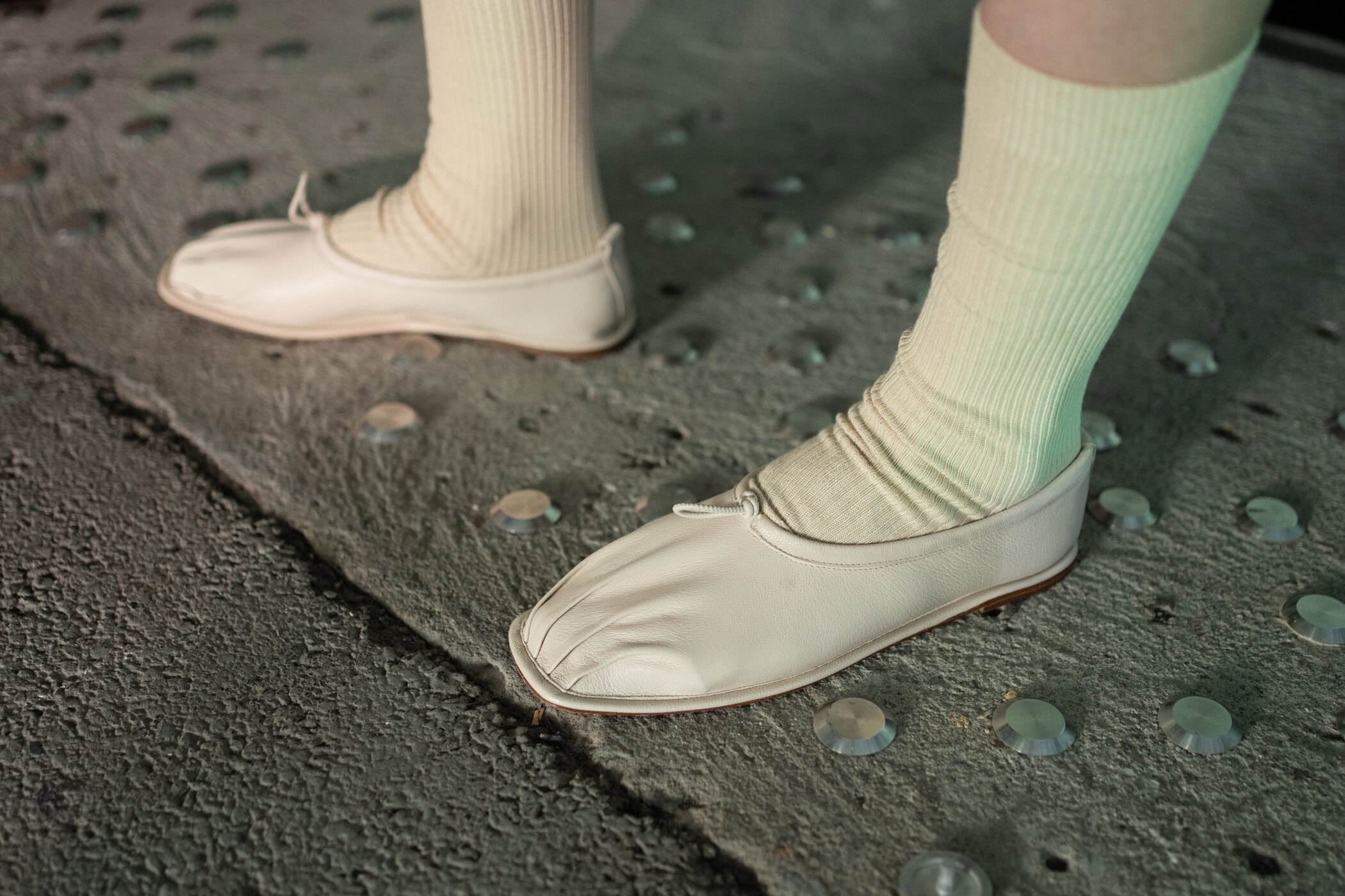Etudes Spring 2027 Men's Fashion Show Backstage