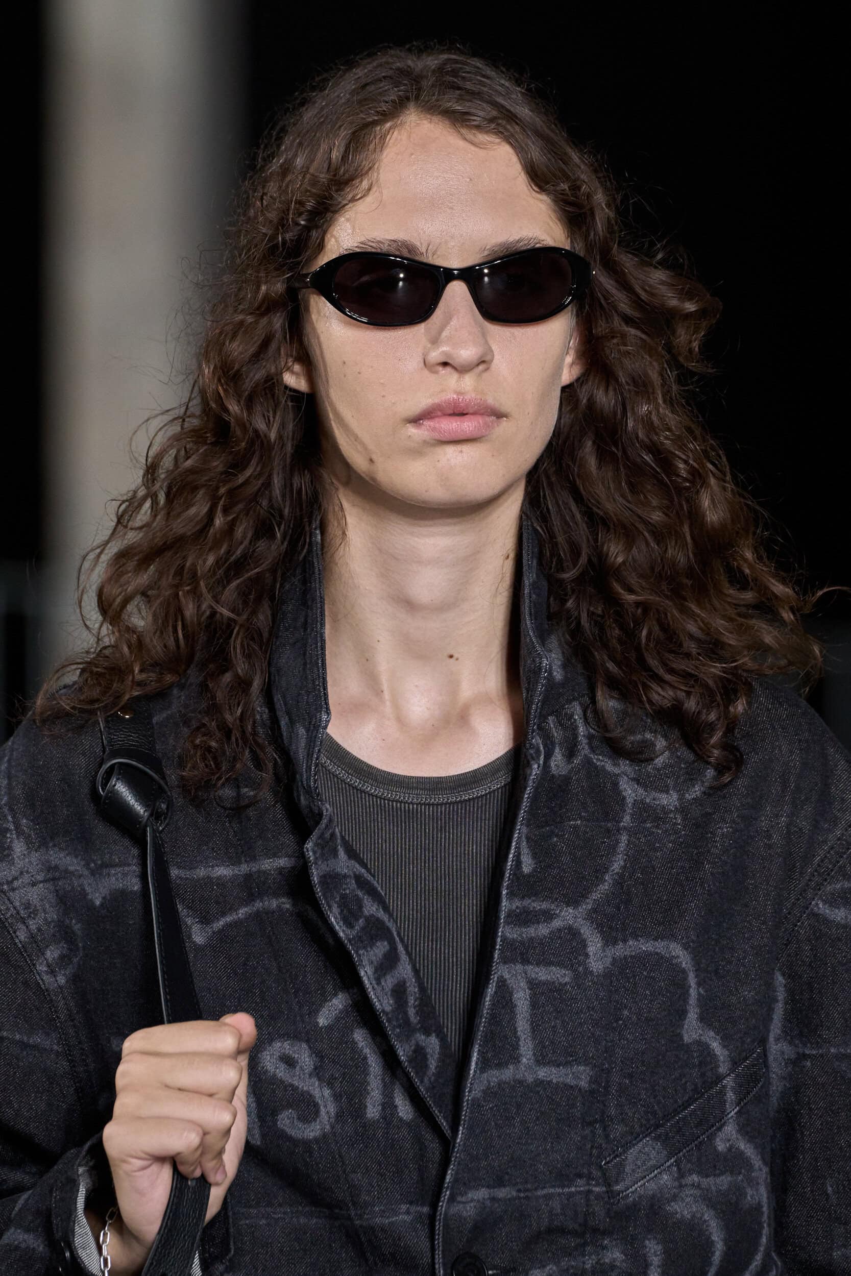 Etudes Spring 2027 Men's Fashion Show Details