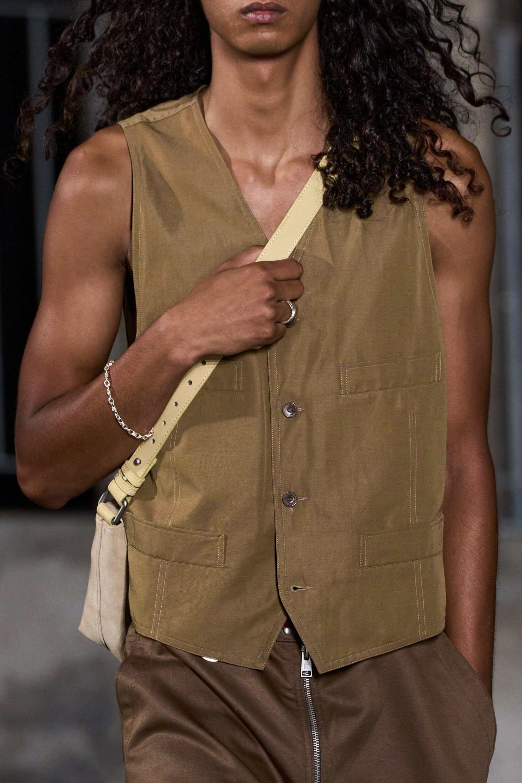 Etudes Spring 2027 Men's Fashion Show Details
