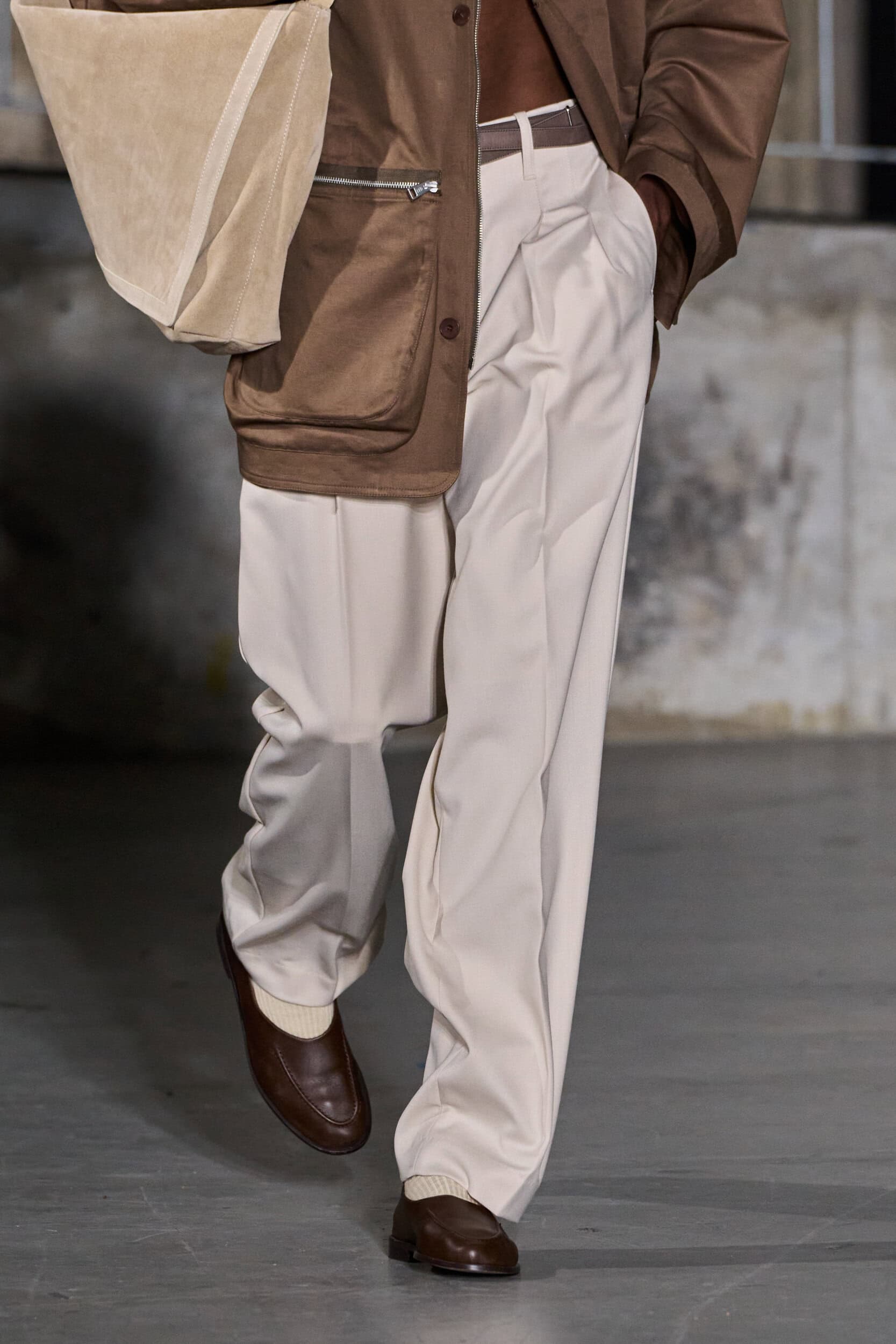 Etudes Spring 2027 Men's Fashion Show Details