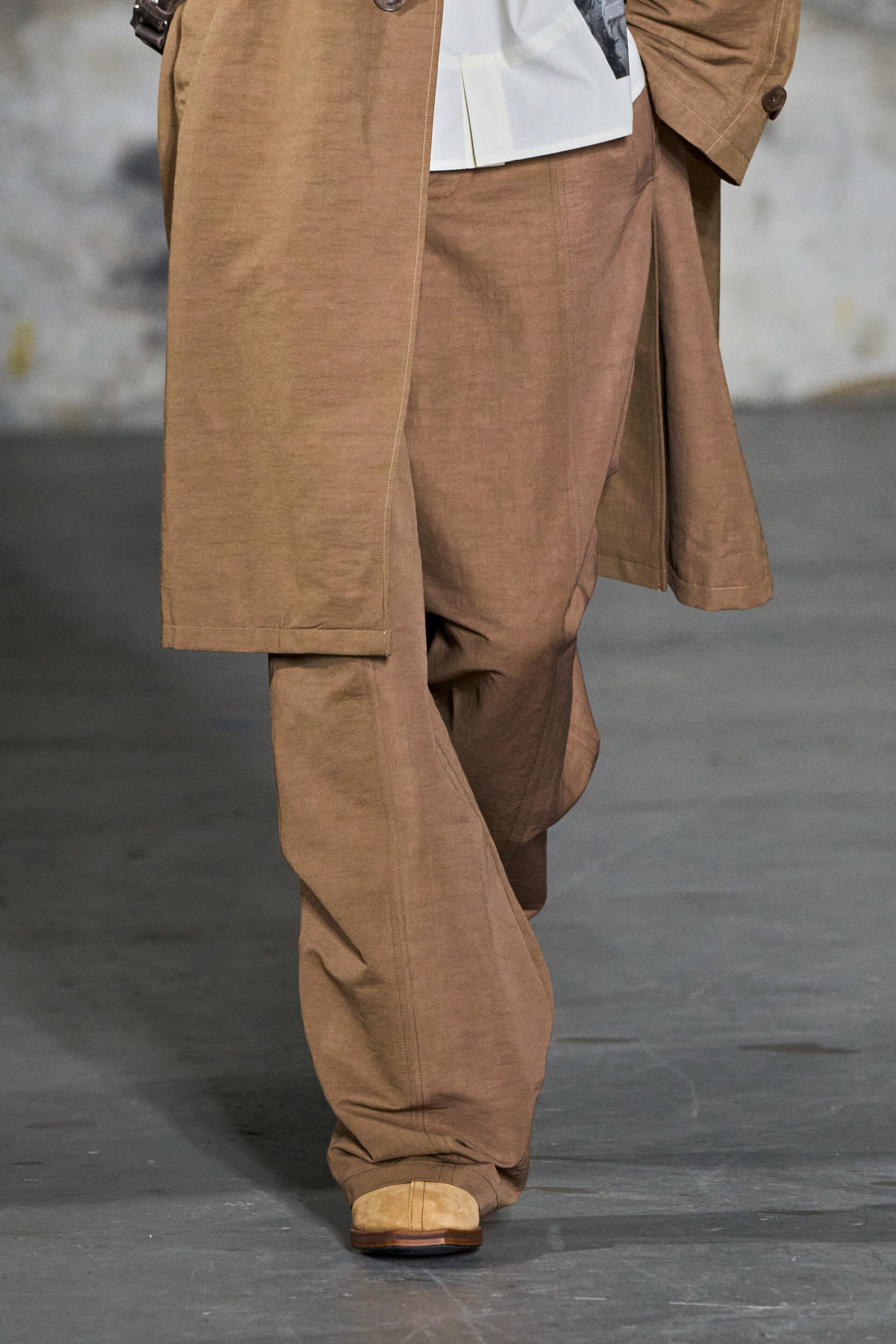 Etudes Spring 2027 Men's Fashion Show Details