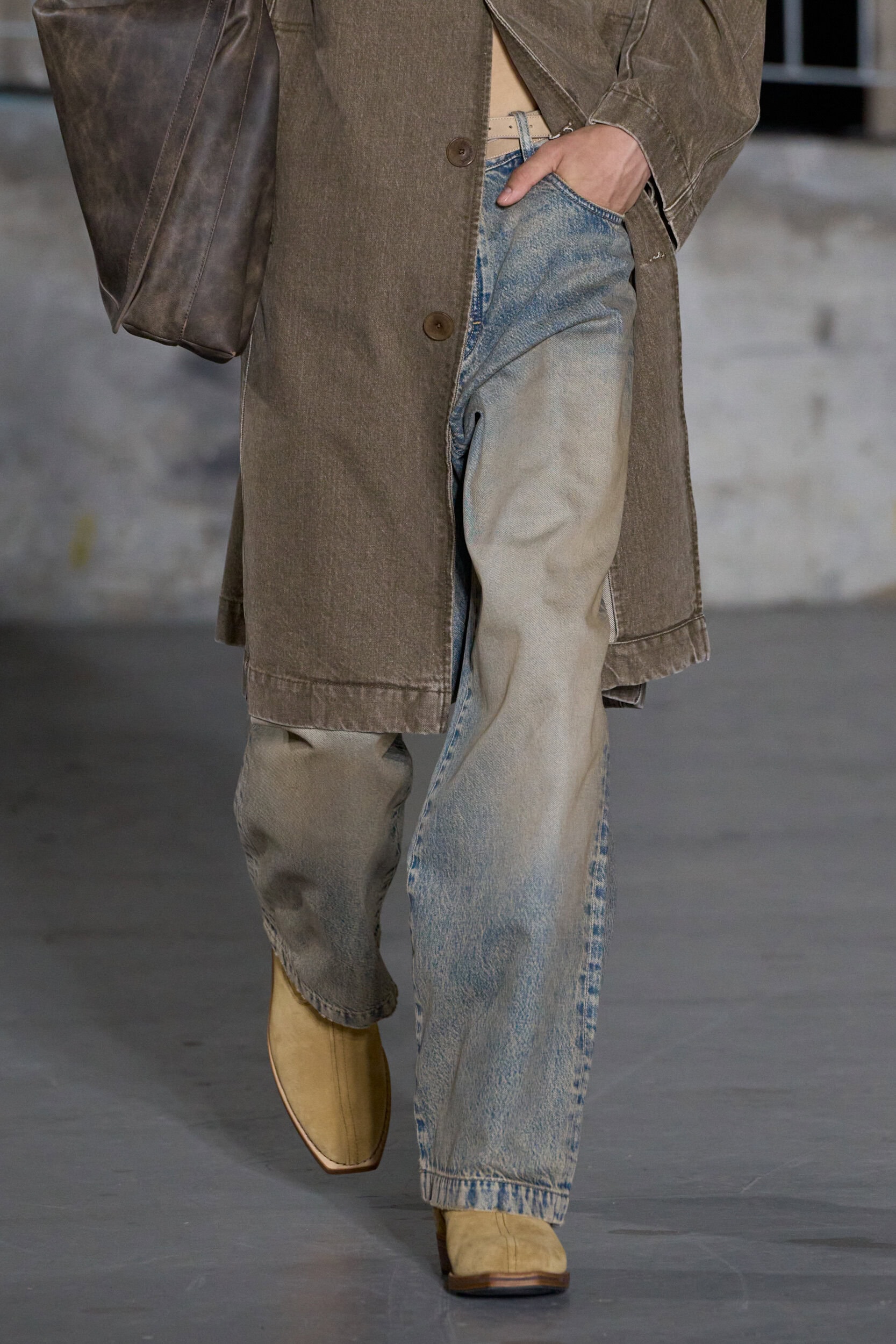 Etudes Spring 2027 Men's Fashion Show Details