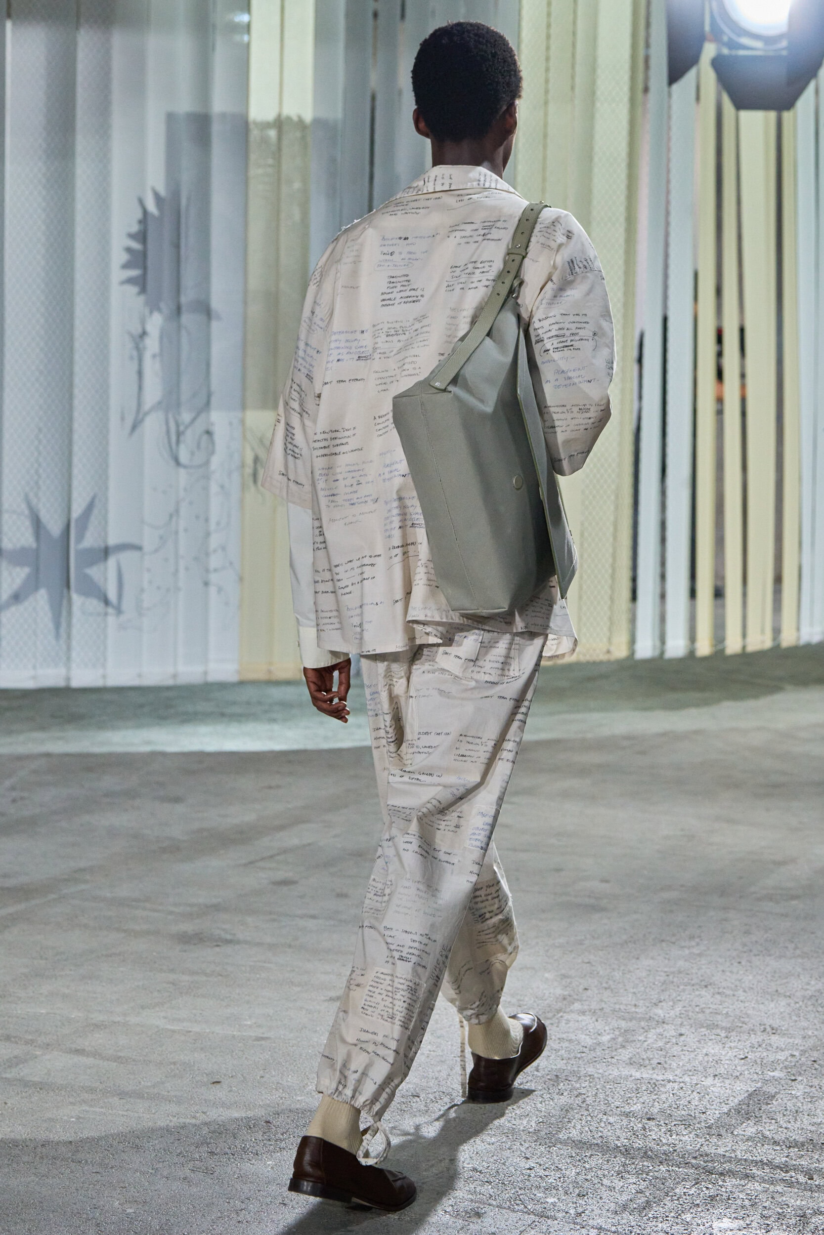 Etudes Spring 2027 Men's Fashion Show Details
