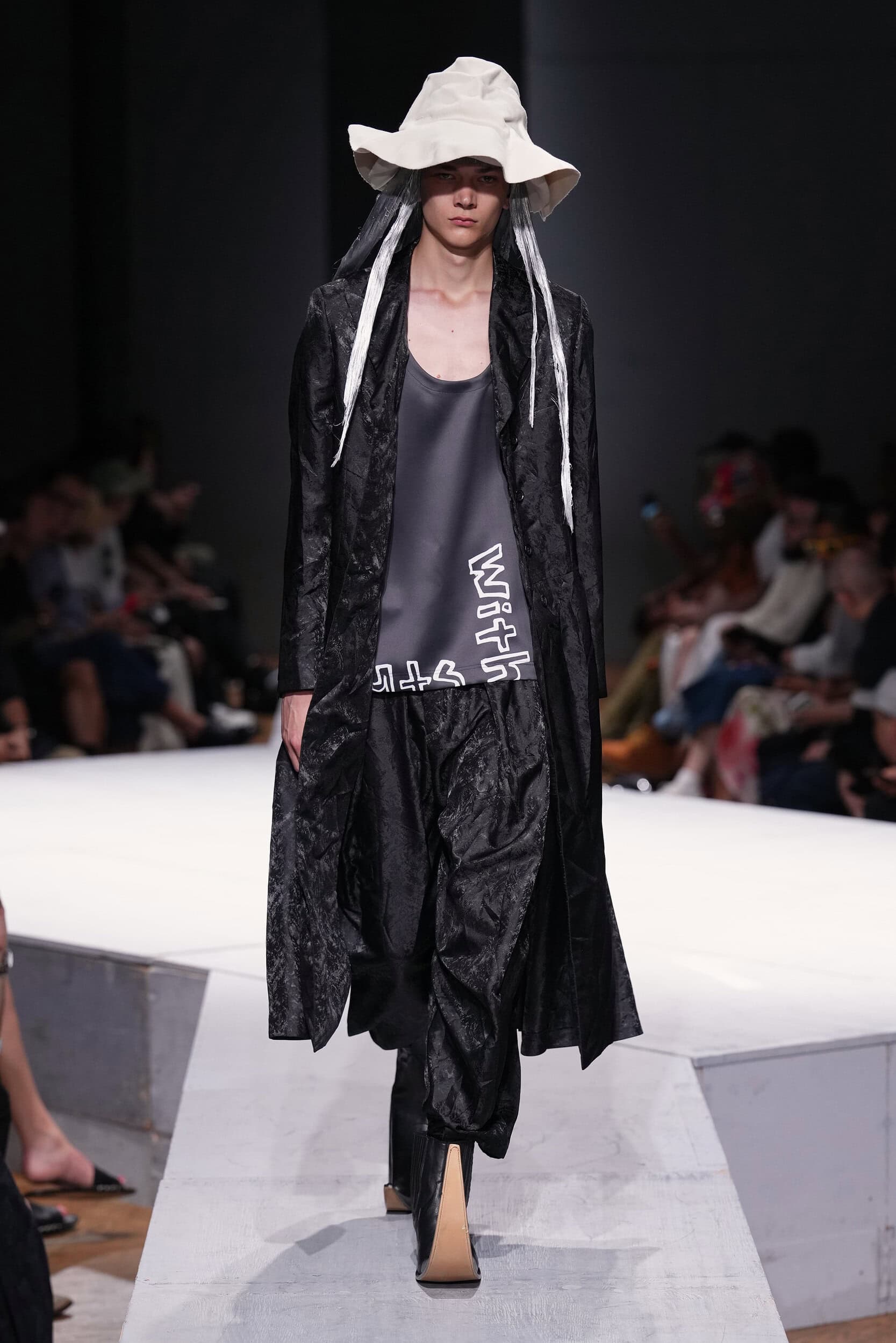 Comme Des Garcons Homme Plus Spring 2027 Men's Fashion Show