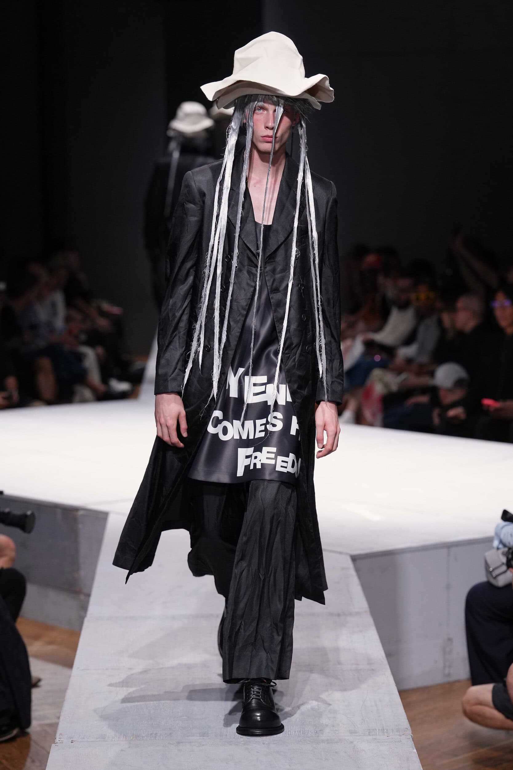 Comme Des Garcons Homme Plus Spring 2027 Men's Fashion Show