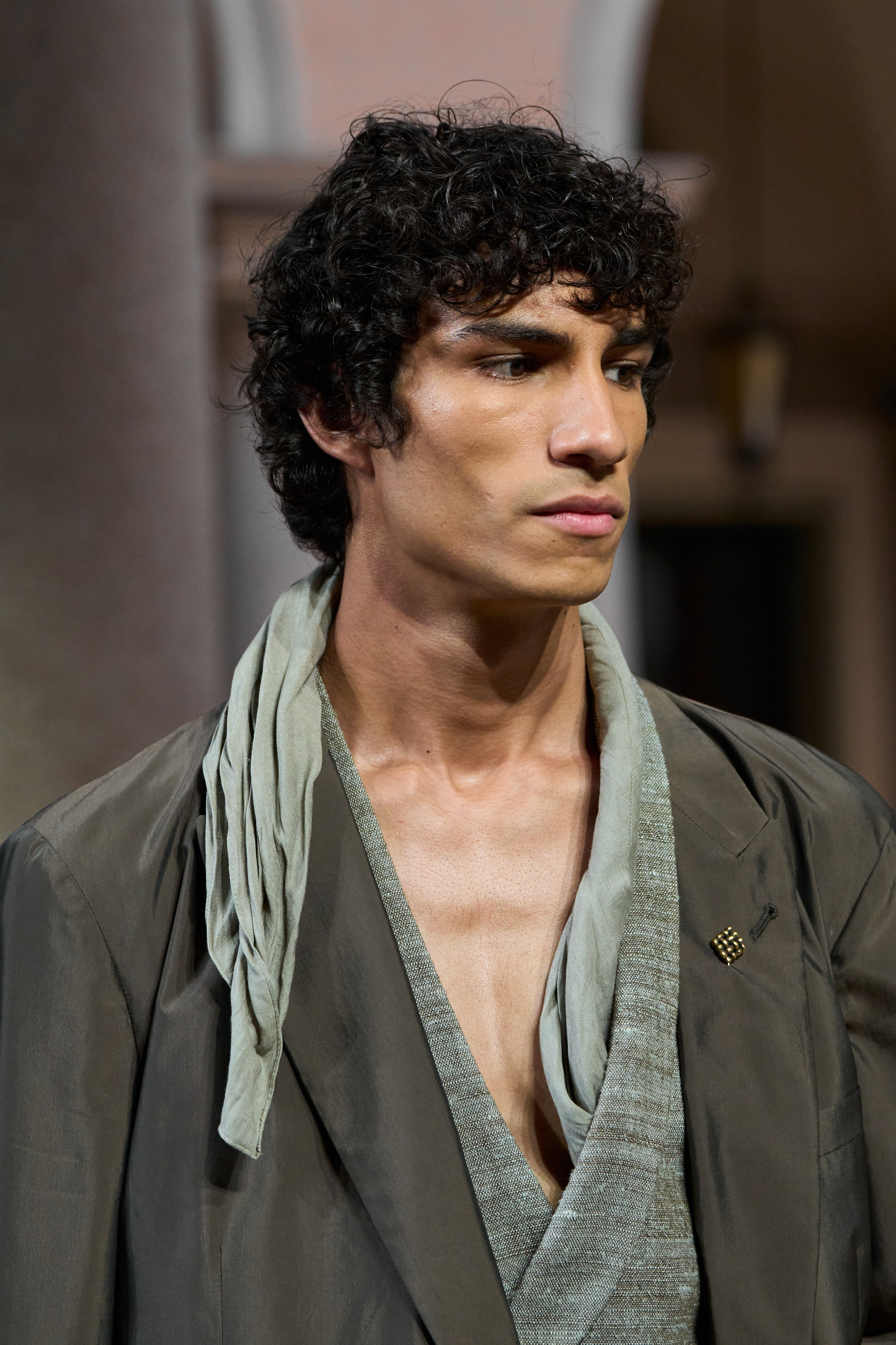 Giorgio Armani Spring 2027 Men's Fashion Show Details