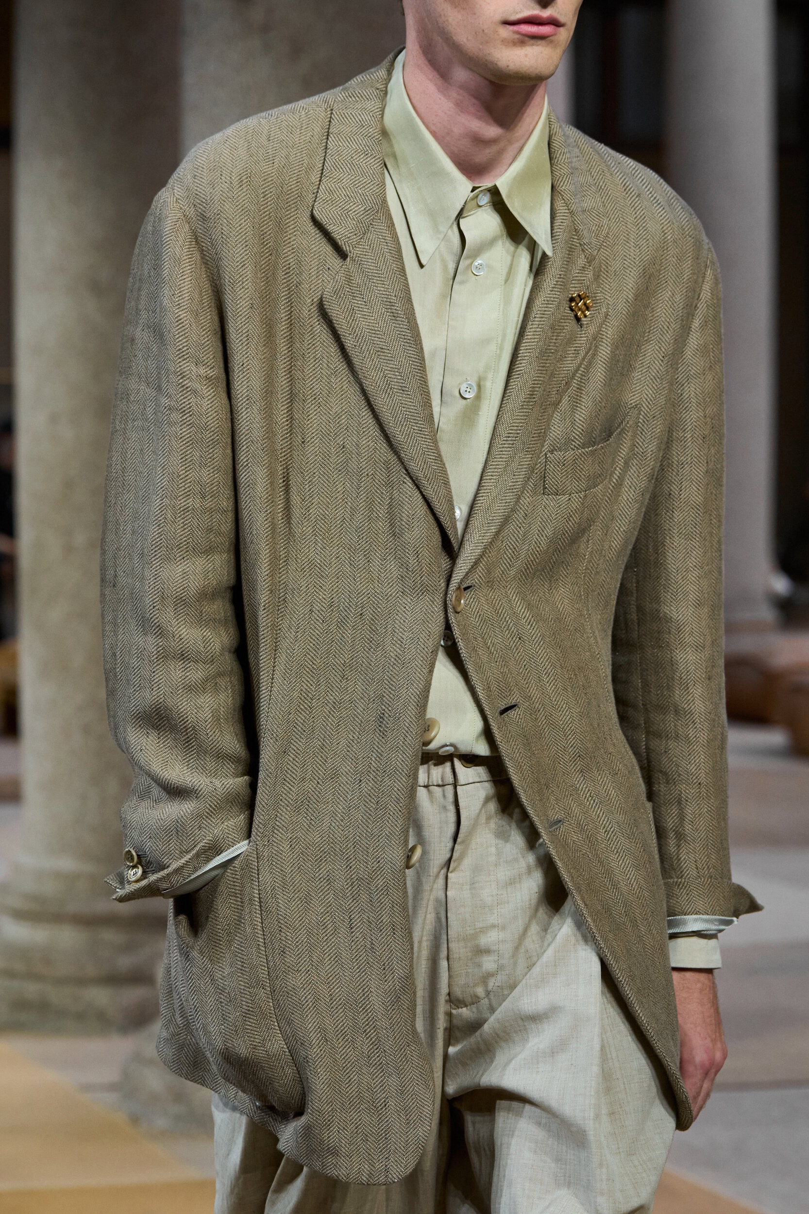 Giorgio Armani Spring 2027 Men's Fashion Show Details