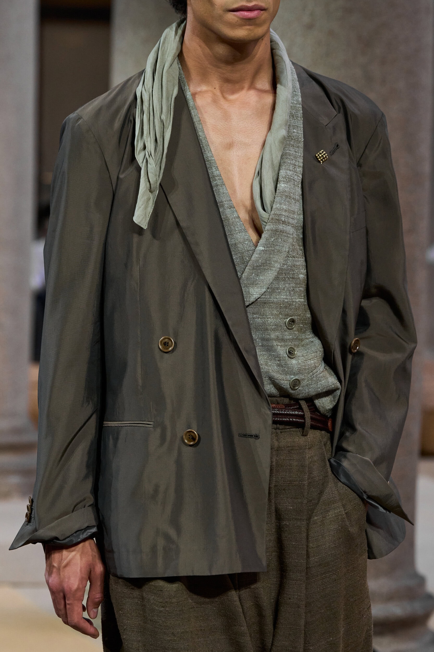 Giorgio Armani Spring 2027 Men's Fashion Show Details