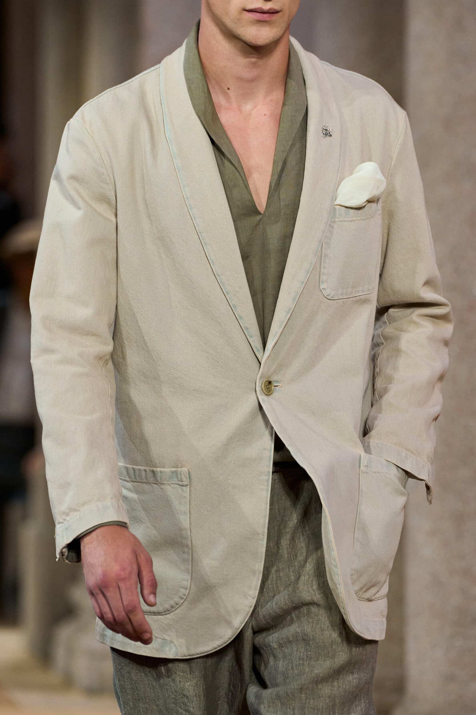 Giorgio Armani Spring 2027 Men's Fashion Show Details