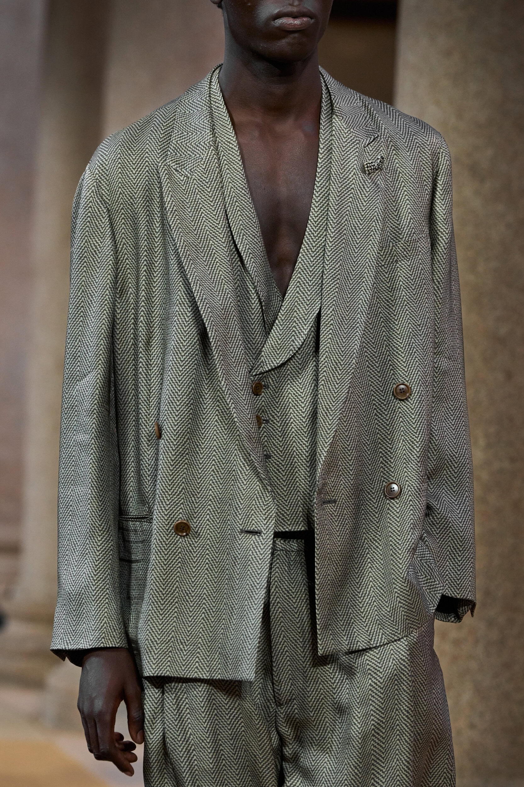 Giorgio Armani Spring 2027 Men's Fashion Show Details