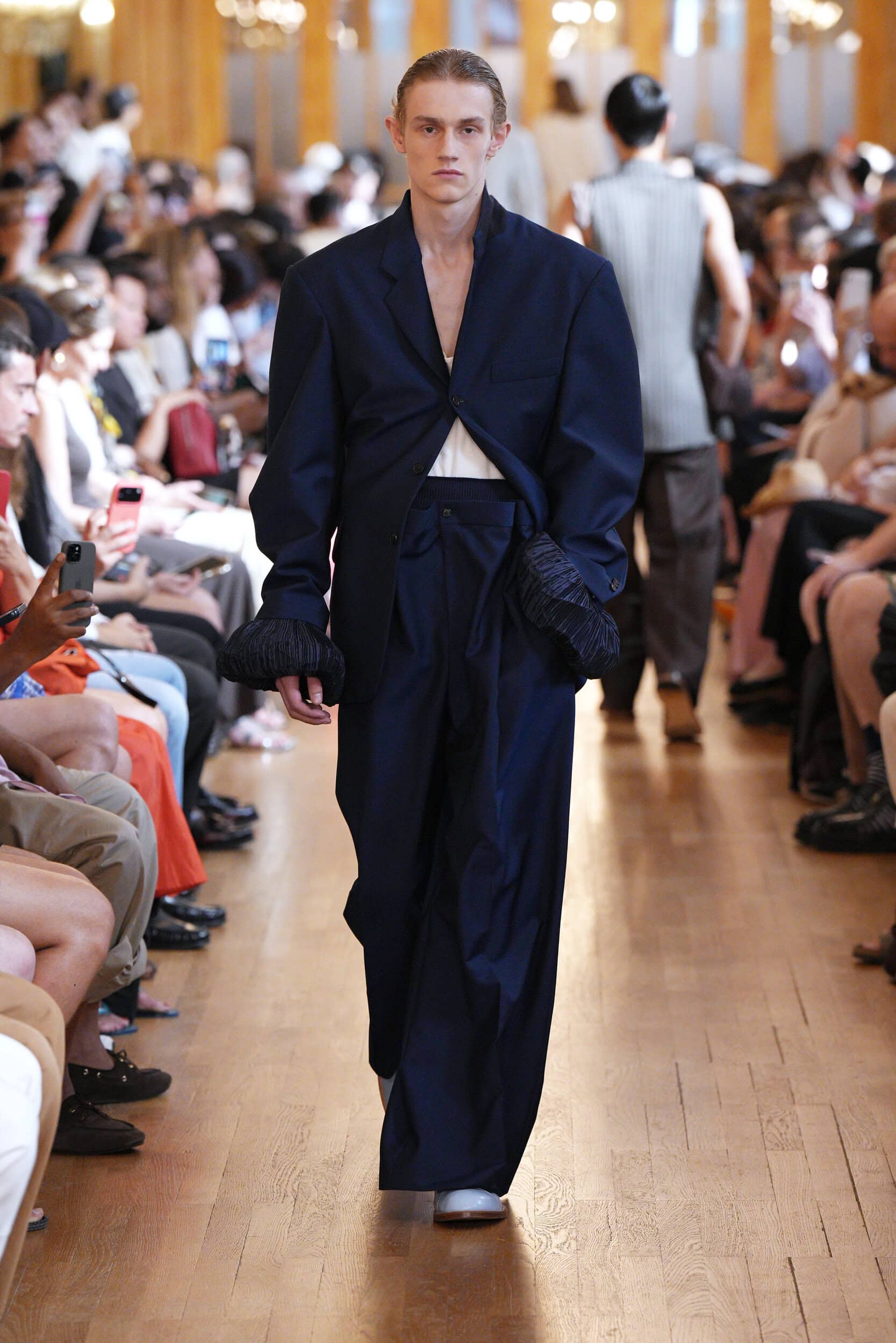 Hed Mayner Spring 2027 Men's Fashion Show