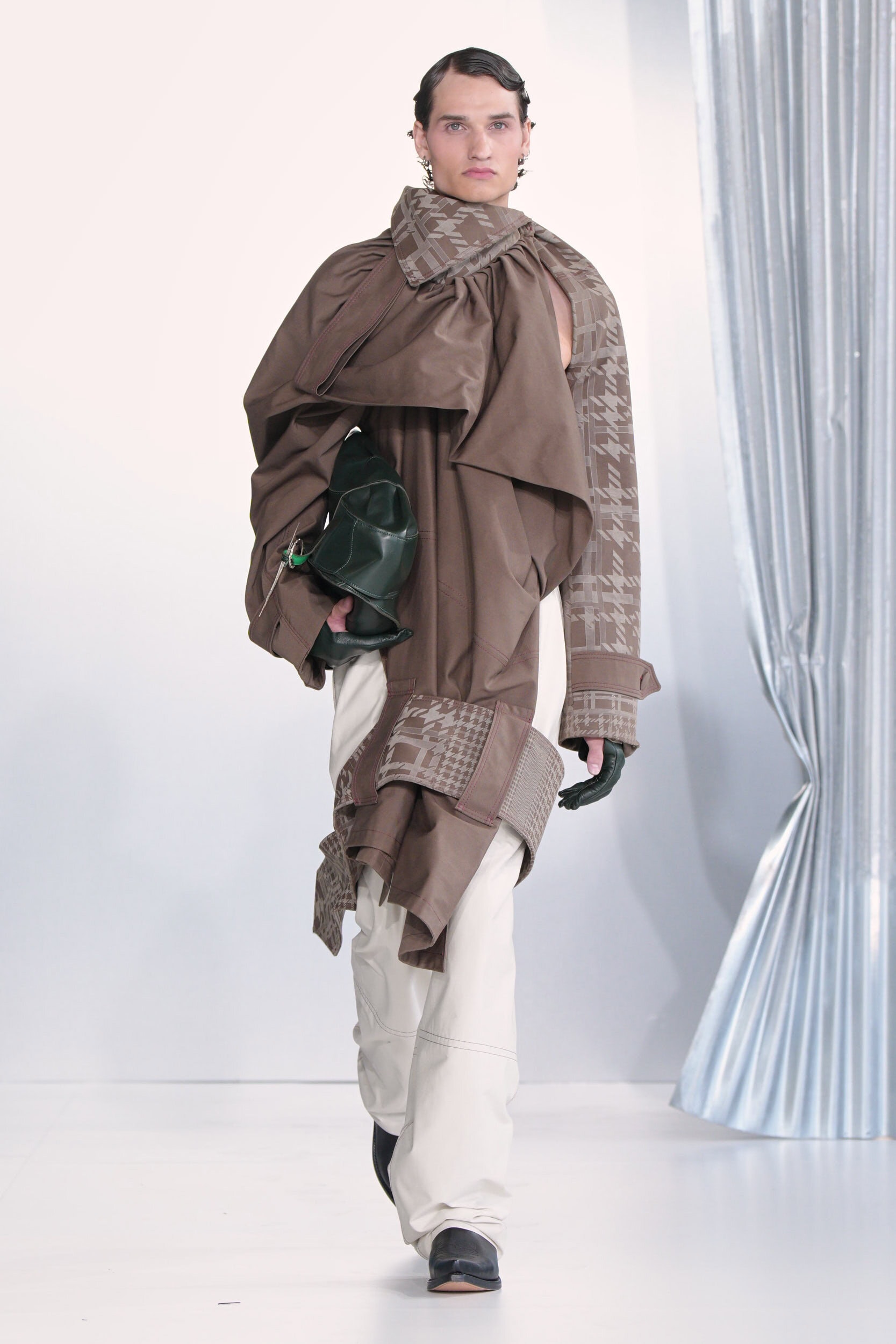 Ifm Bachelor Of Arts Spring 2027 Men's Fashion Show