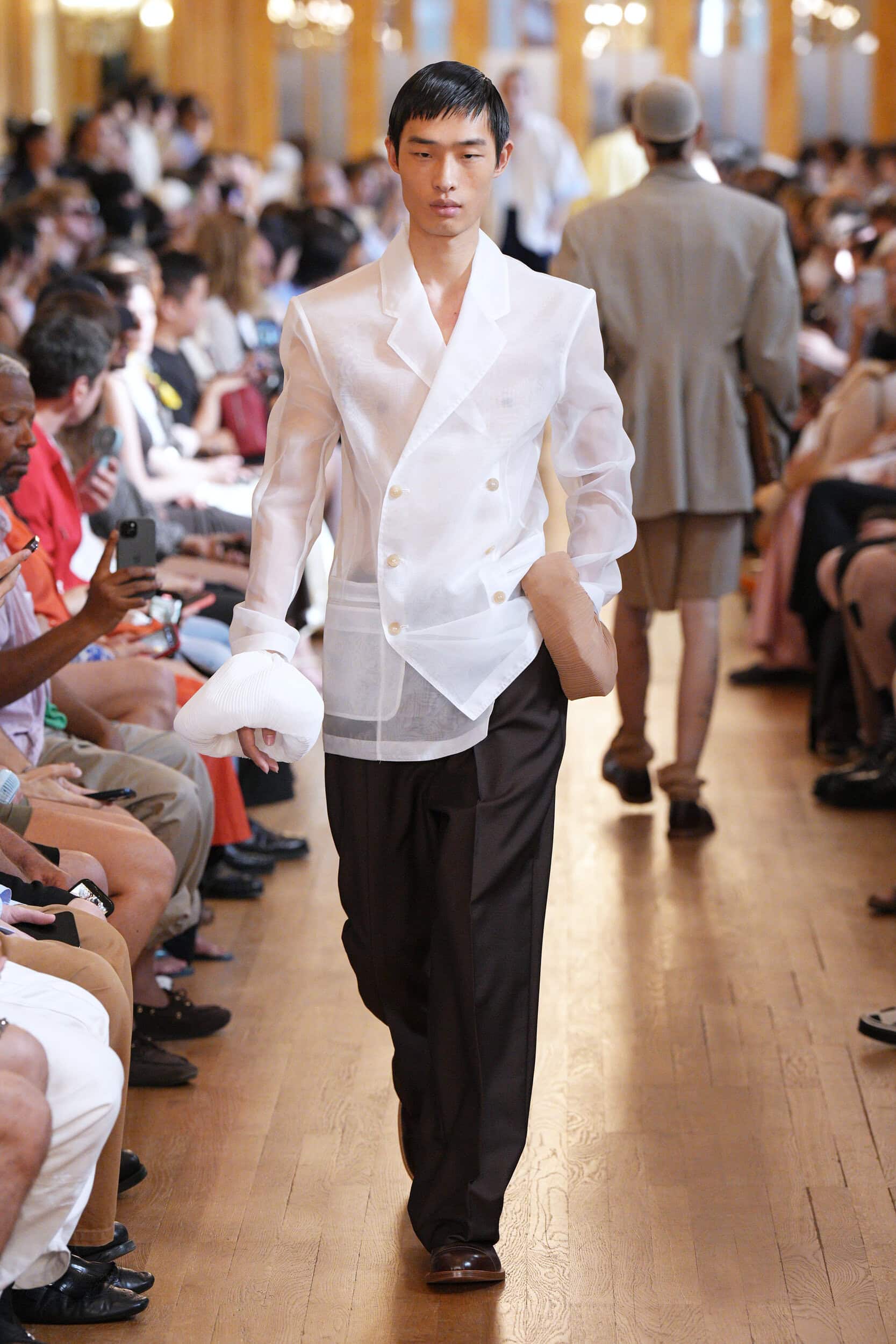 Hed Mayner Spring 2027 Men's Fashion Show