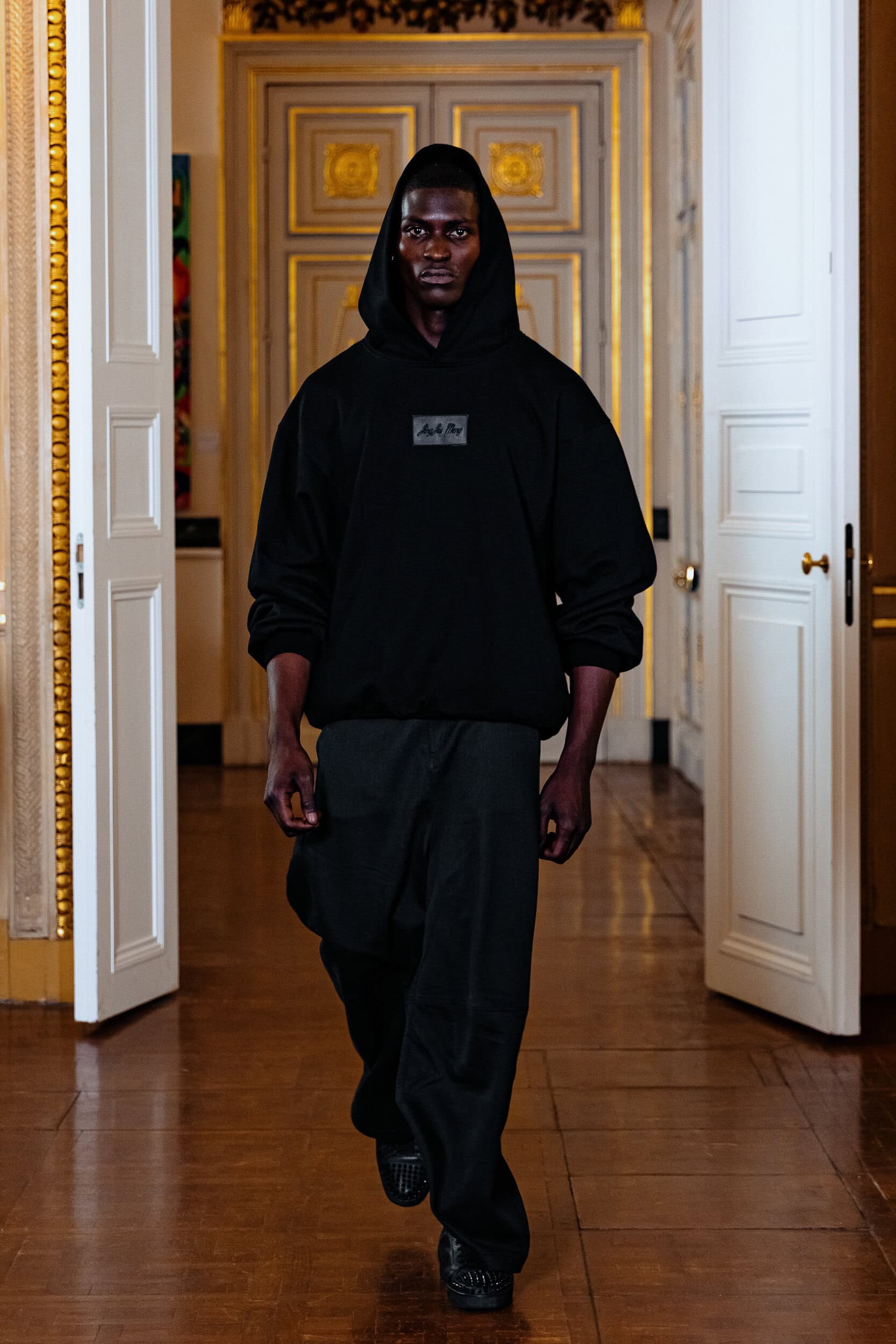 Jingjiu Meng Spring 2027 Men's Fashion Show