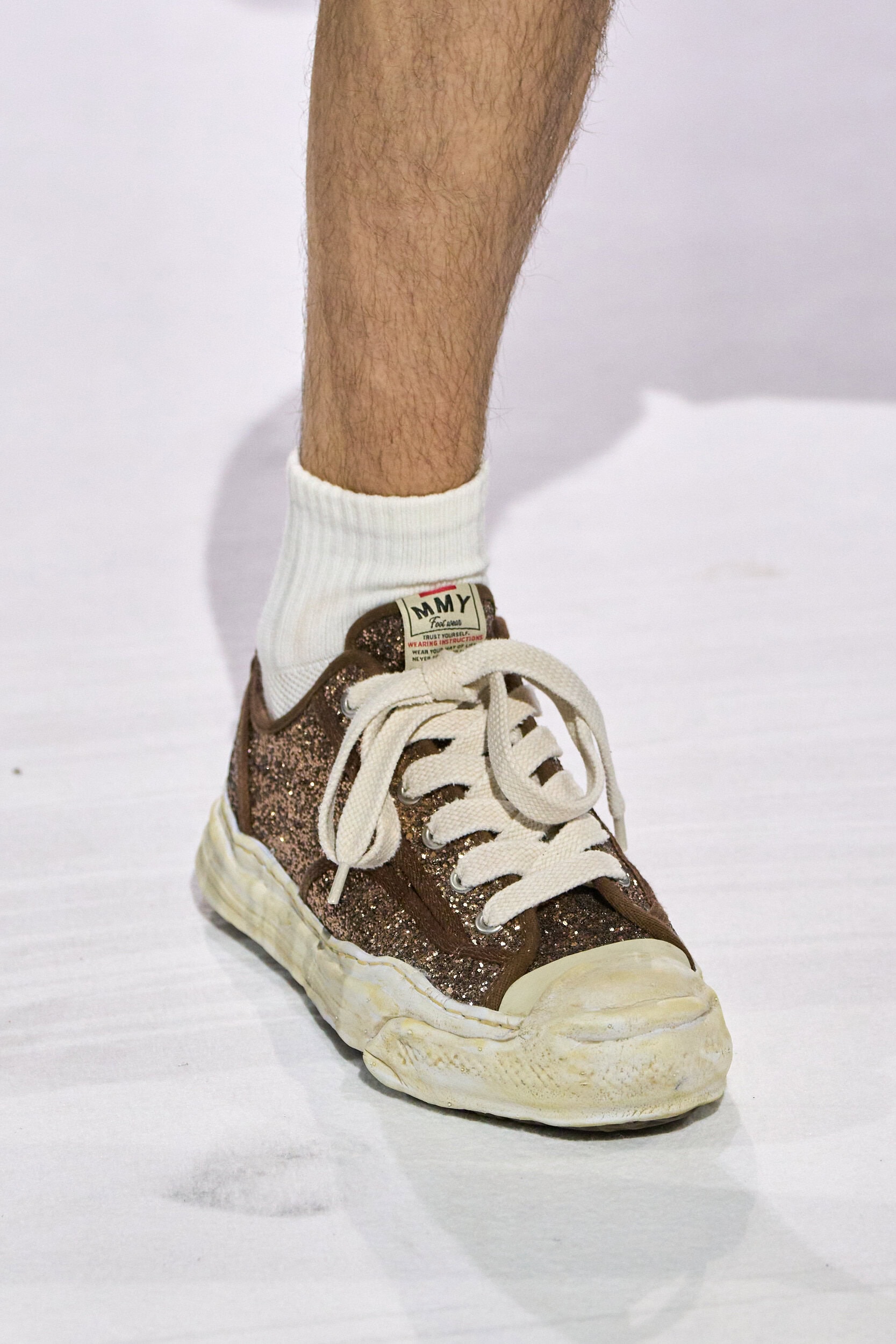 Maison Mihara Yasuhiro Spring 2027 Men's Fashion Show Details
