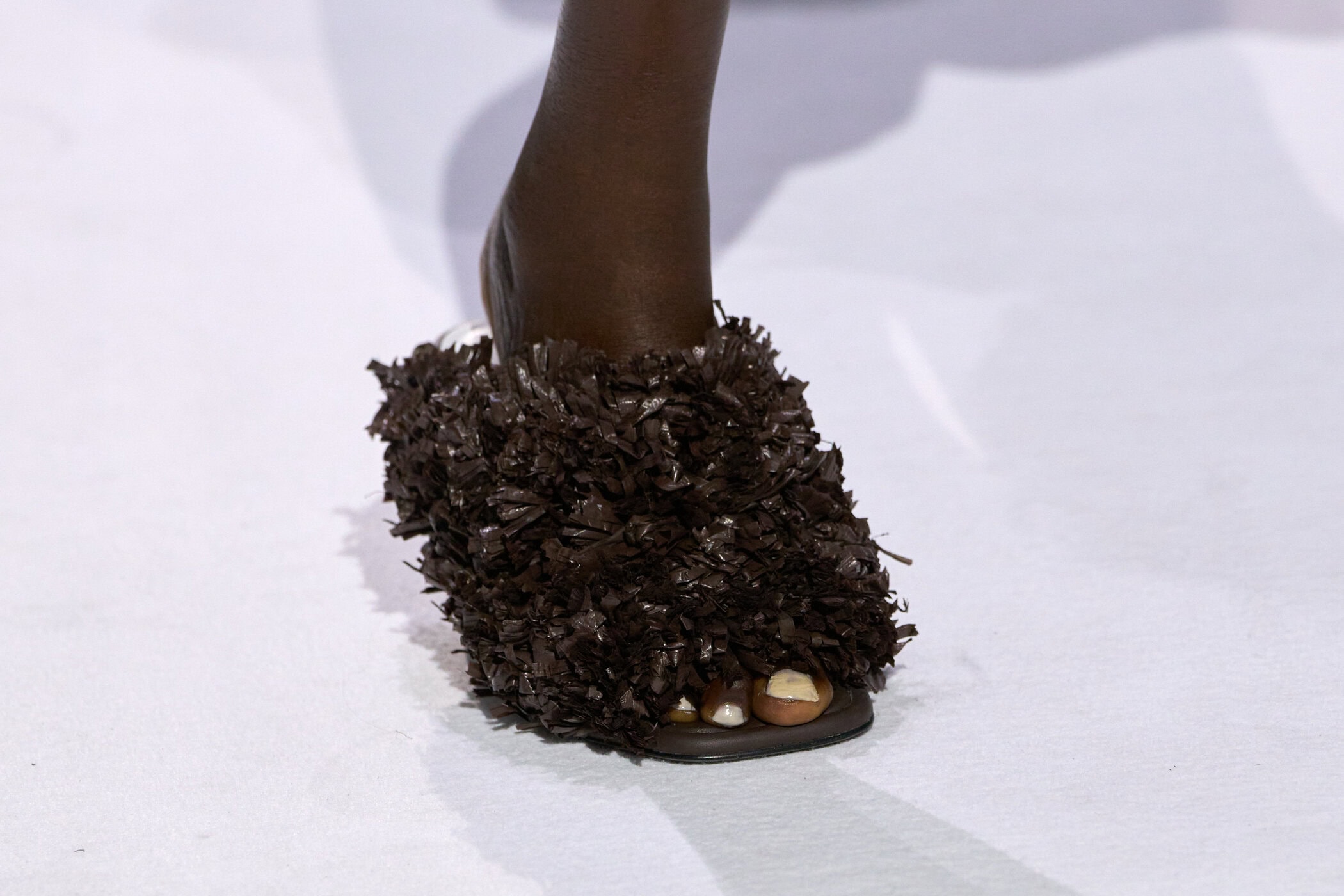 Maison Mihara Yasuhiro Spring 2027 Men's Fashion Show Details