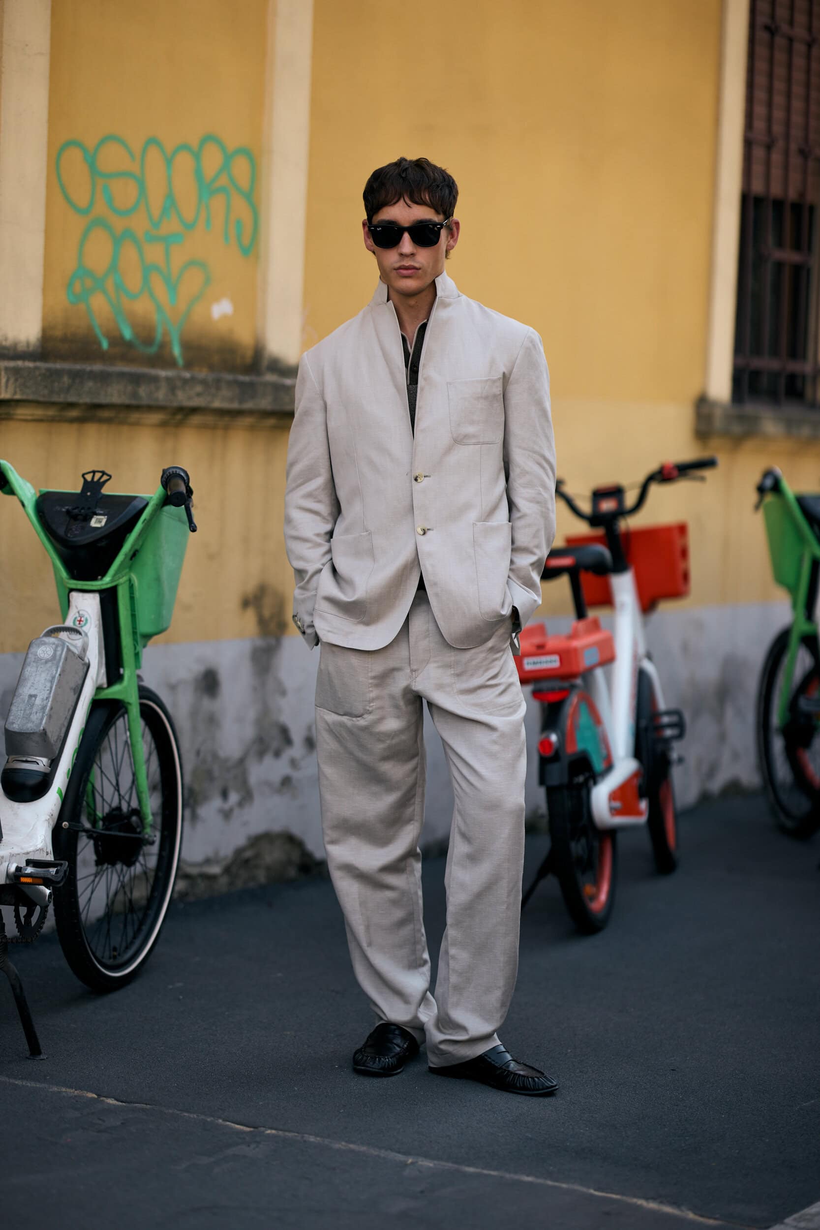 Milano Milan Men's Street Style Spring 2027 Shows