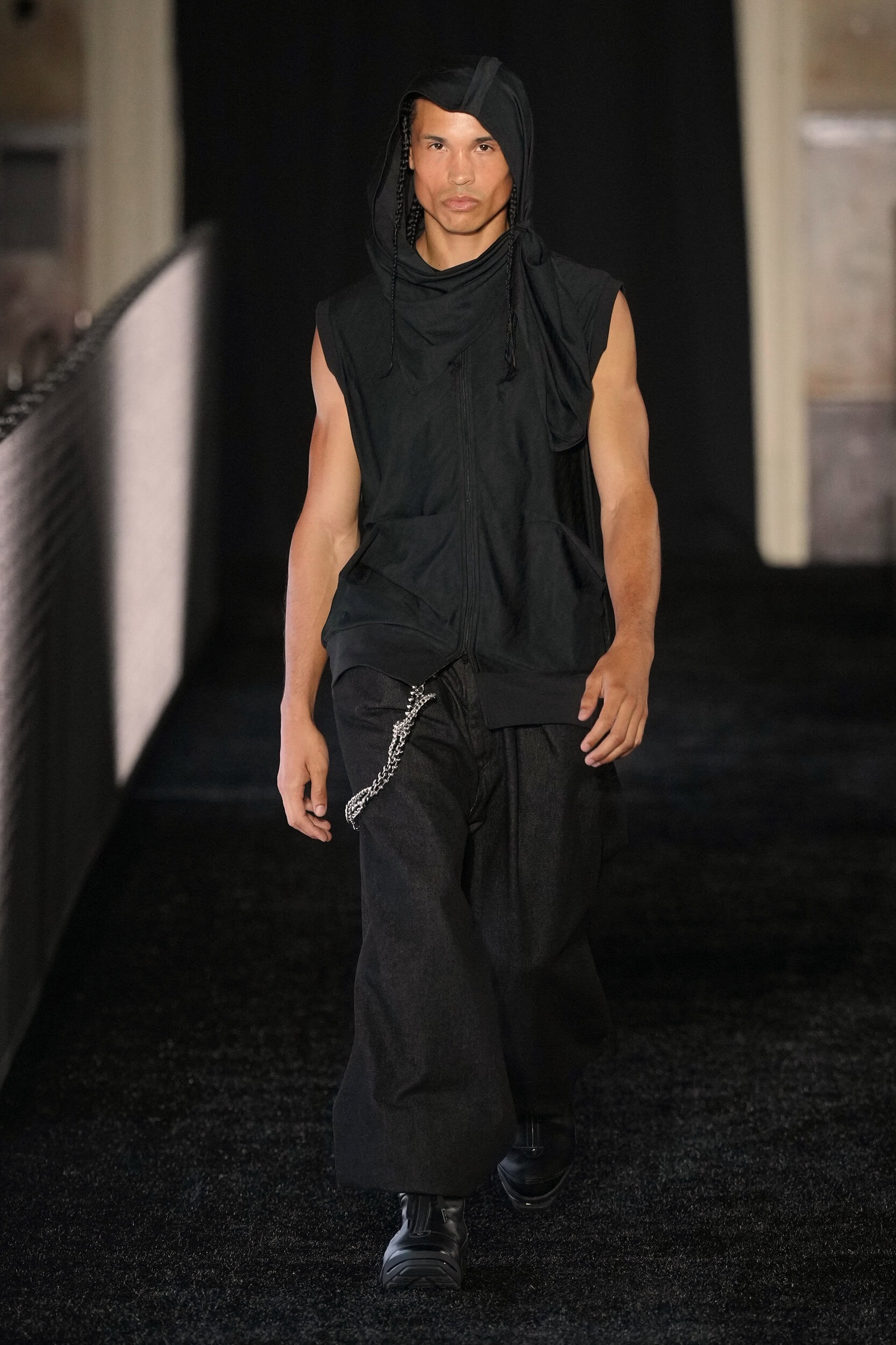 Y-3 Spring 2027 Men's Fashion Show