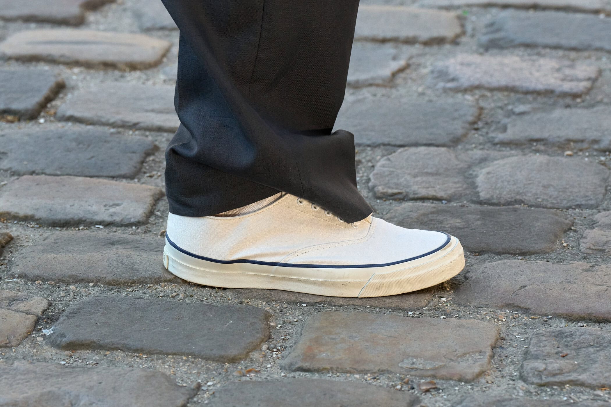 Officine Generale Spring 2027 Men's Fashion Show Details