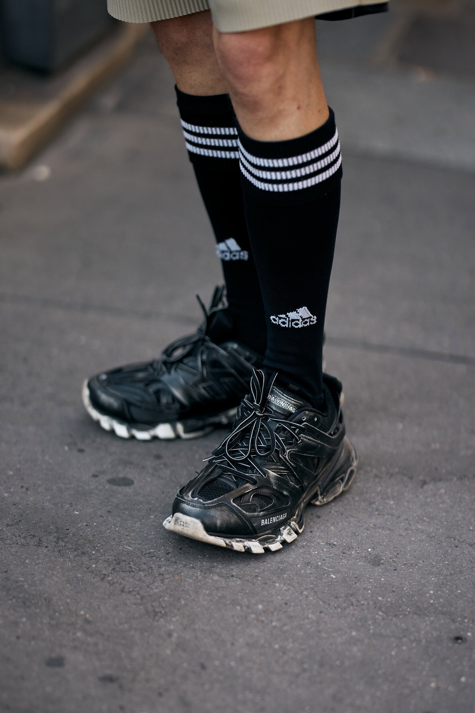 Paris Paris Men's Street Style Spring 2027 Shows
